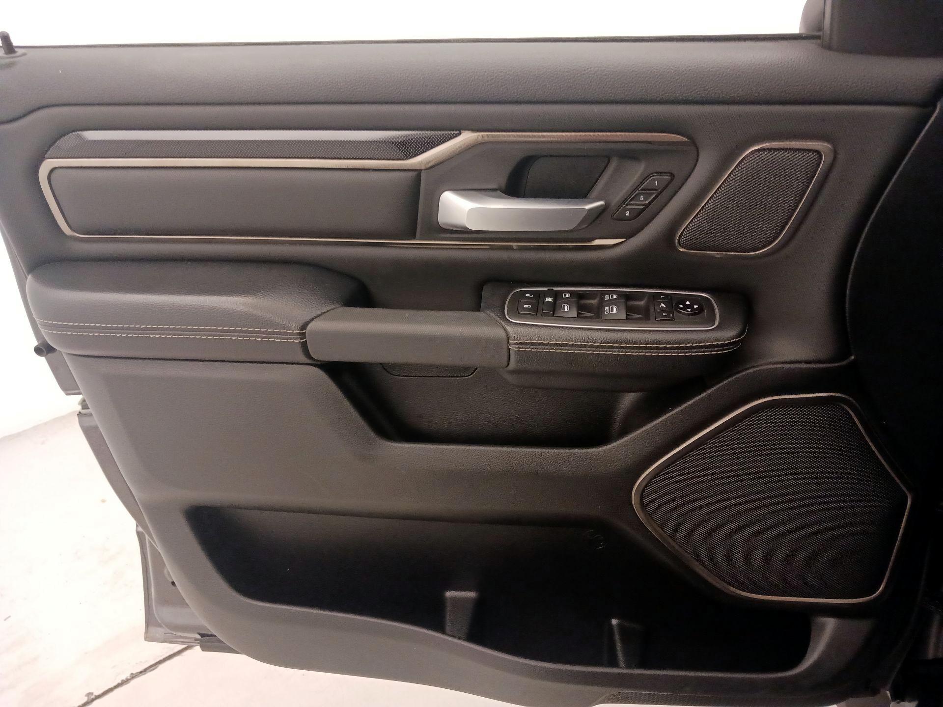 Thumbnail: 2022 RAM 1500 - 10