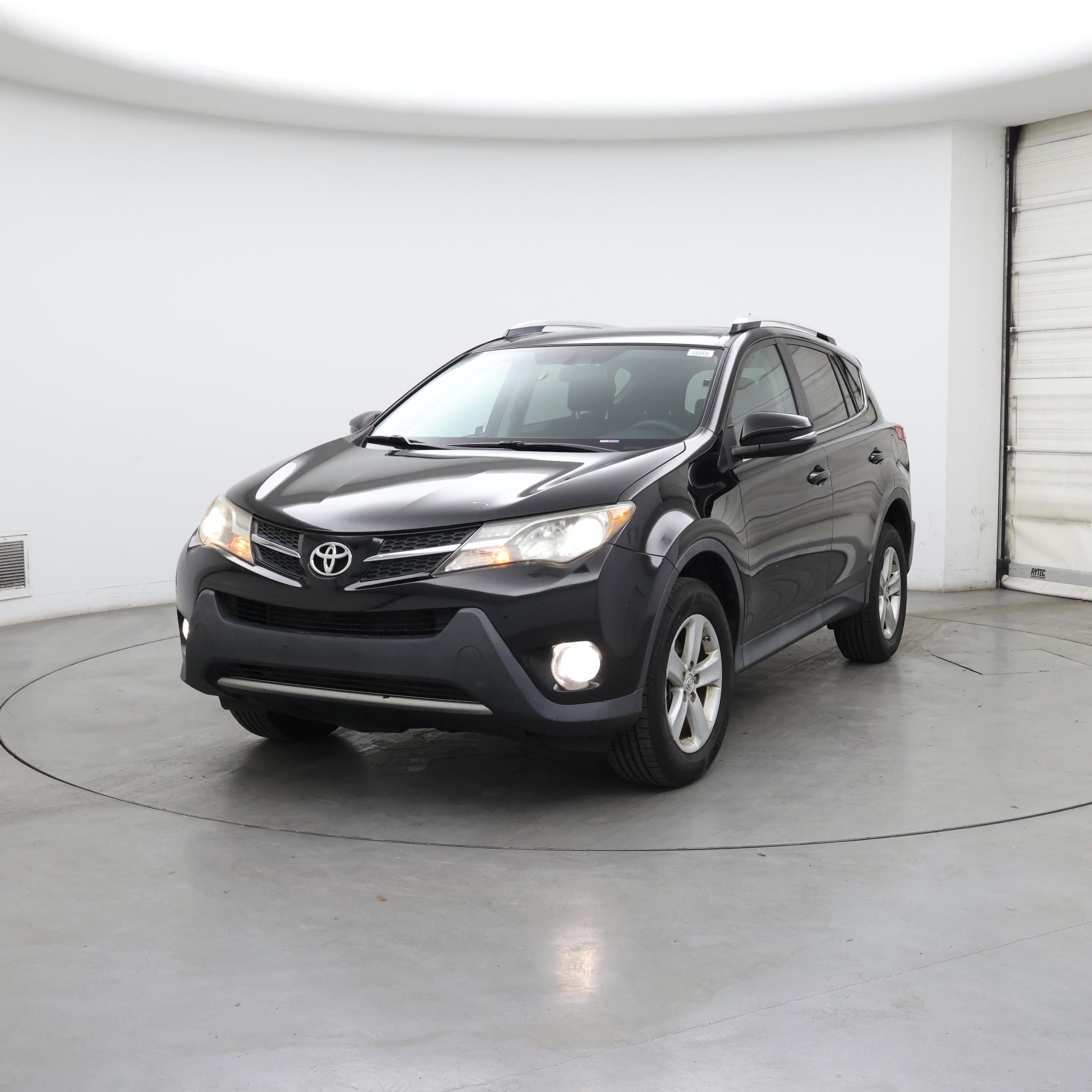 Thumbnail: 2014 Toyota RAV4 - 4