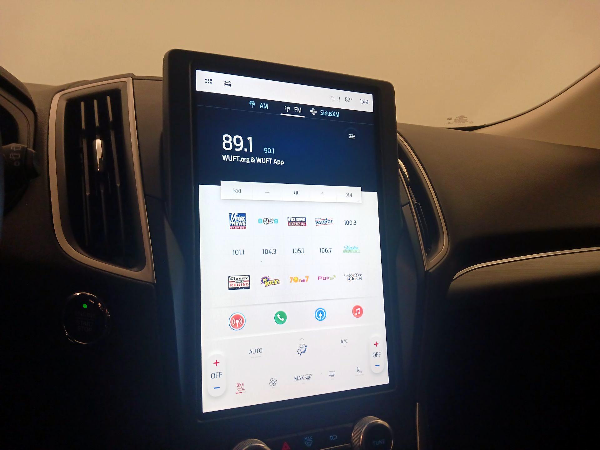 Thumbnail: 2022 Ford Edge - 16