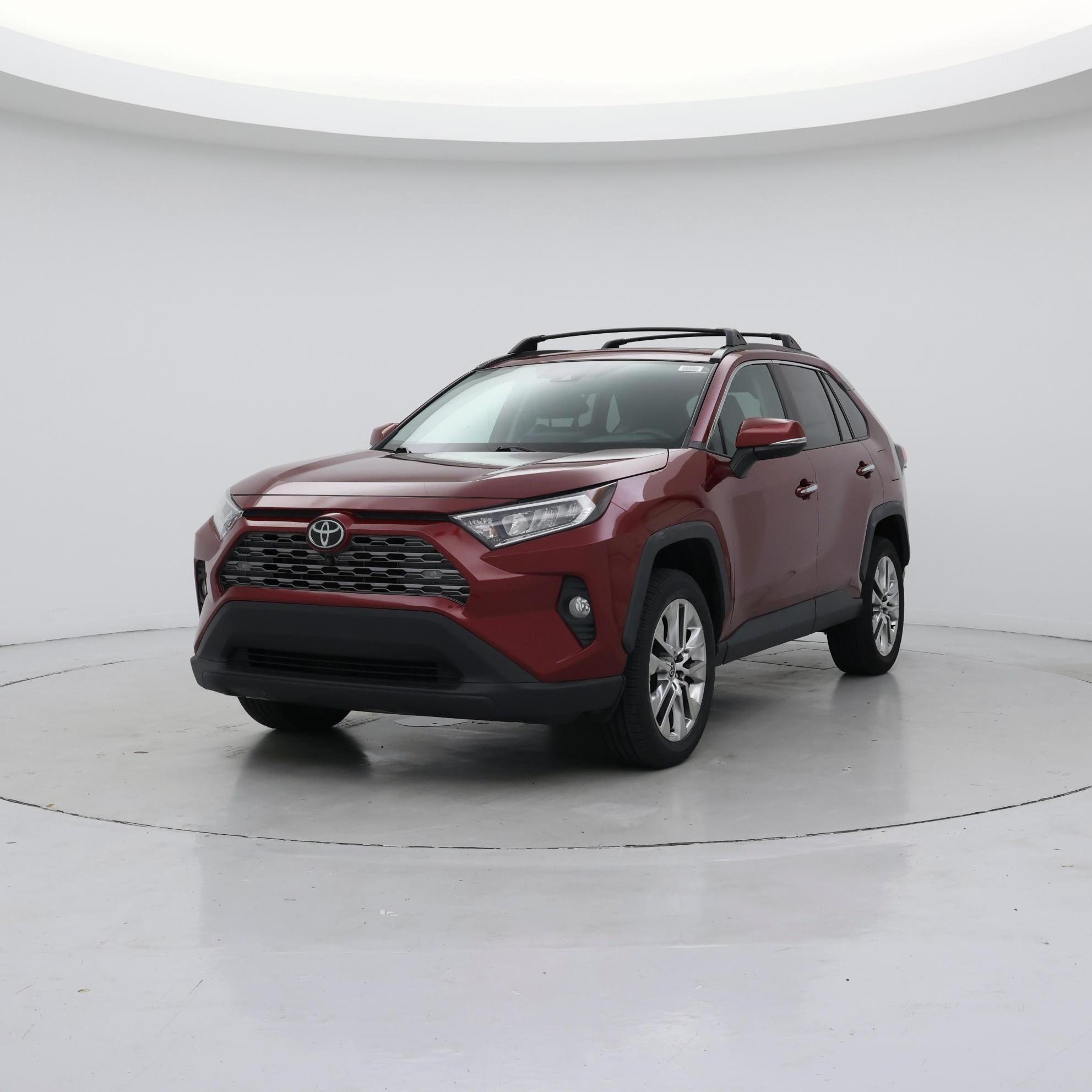 Thumbnail: 2021 Toyota RAV4 - 4