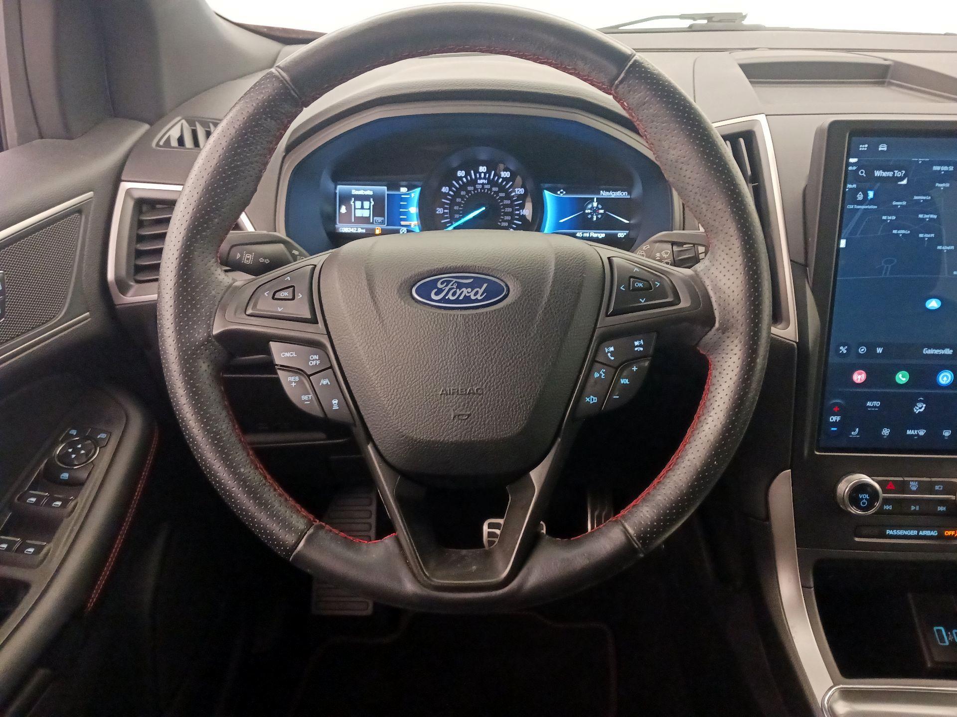 Thumbnail: 2022 Ford Edge - 10