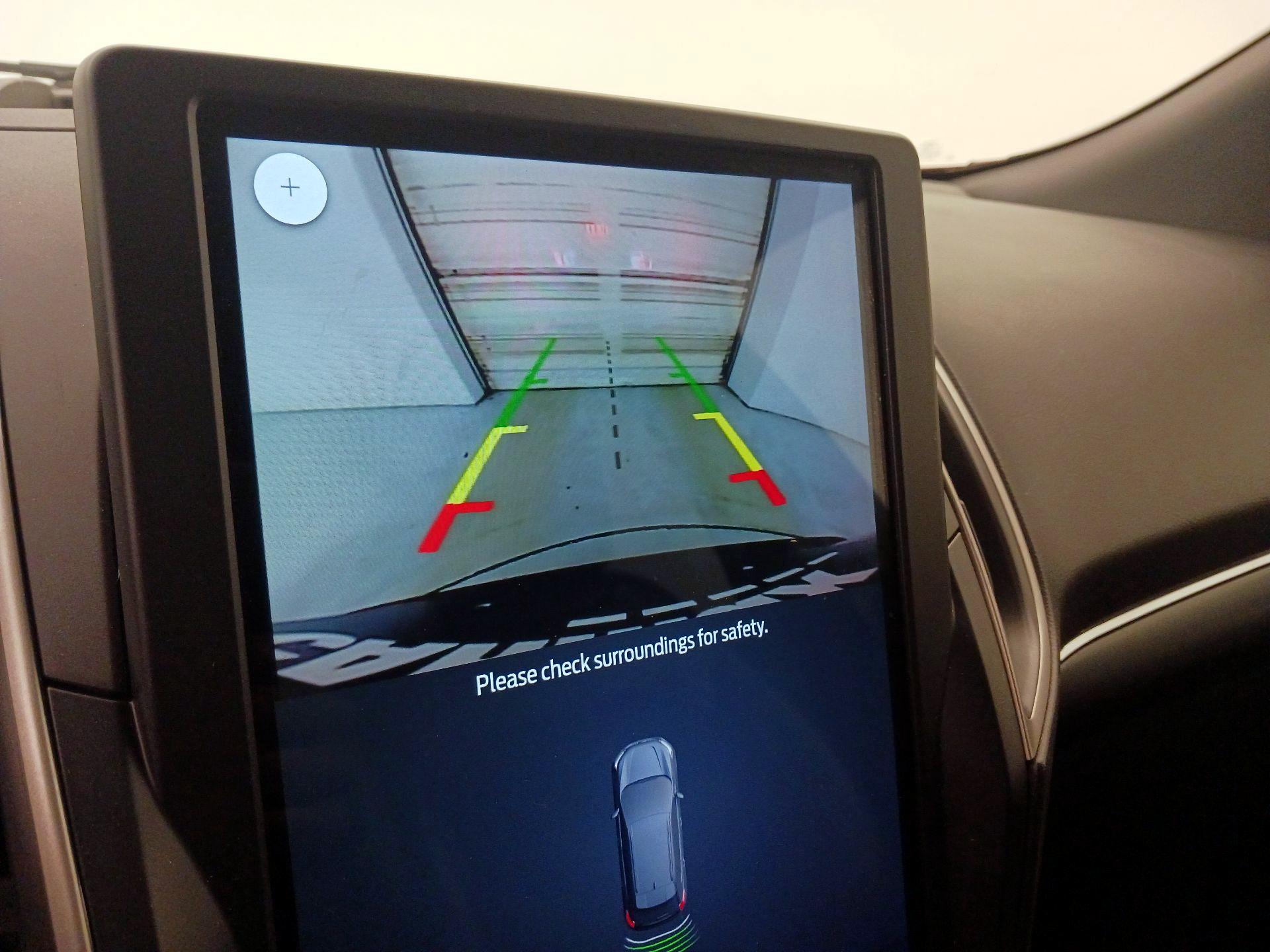 Thumbnail: 2022 Ford Edge - 15