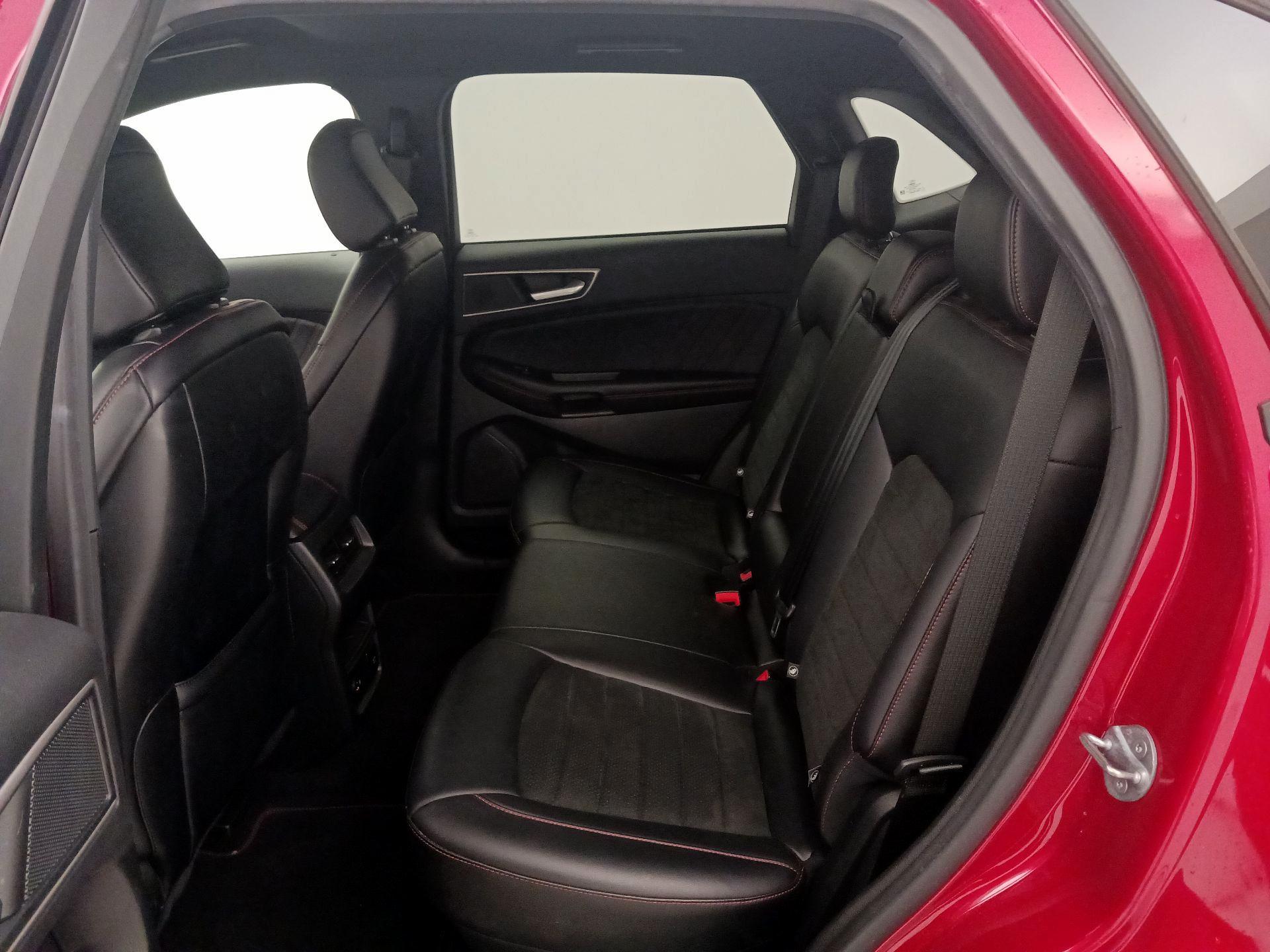 Thumbnail: 2022 Ford Edge - 20