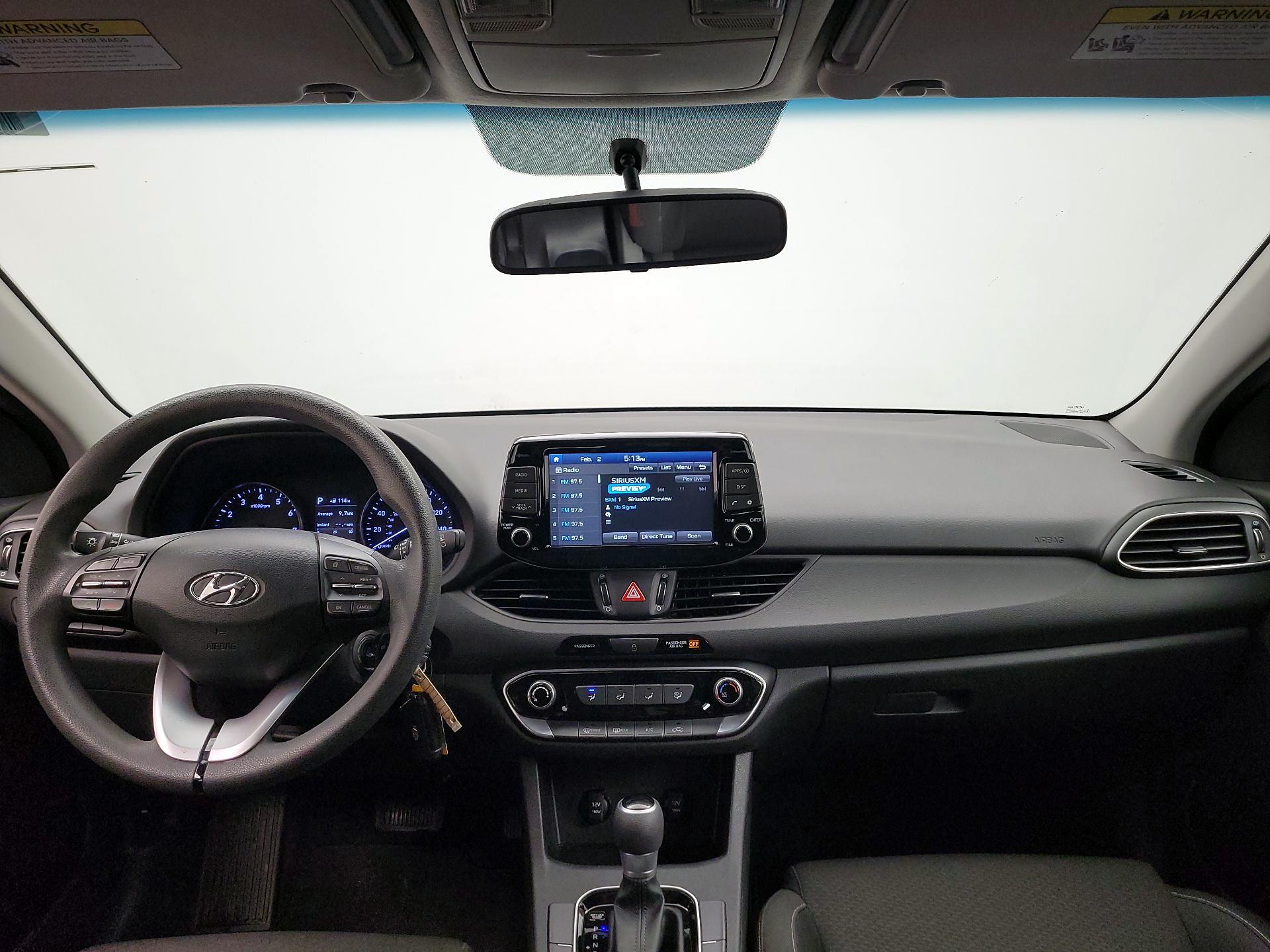 Thumbnail: 2018 Hyundai Elantra - 9