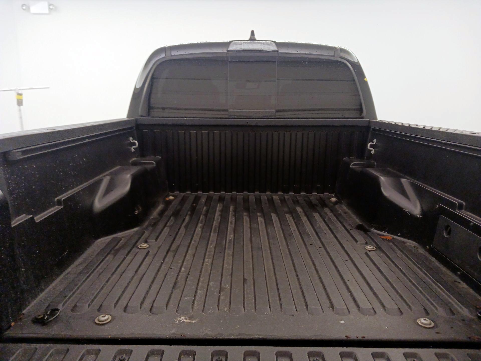 Thumbnail: 2023 Toyota Tacoma - 20