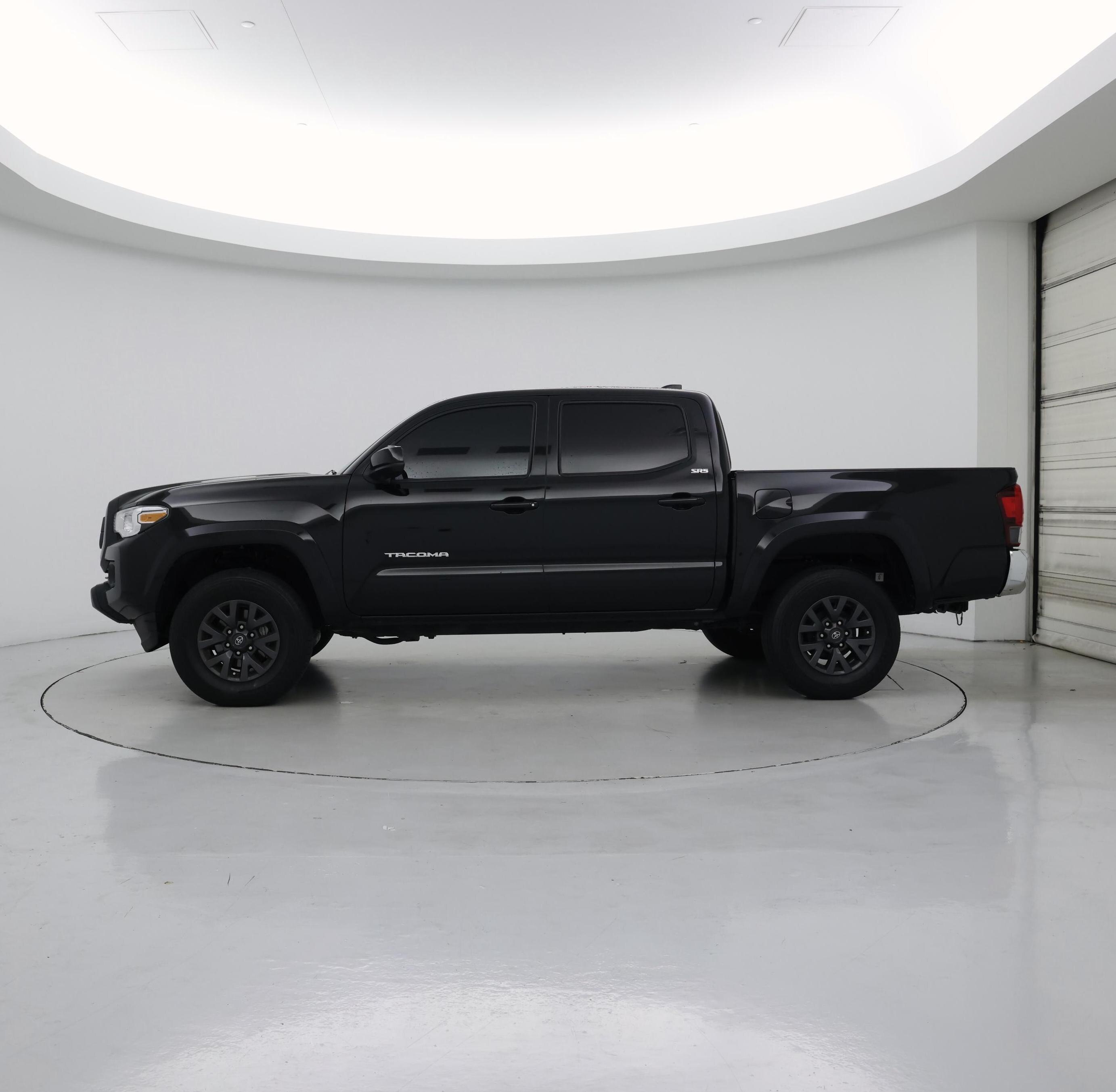 Thumbnail: 2023 Toyota Tacoma - 3