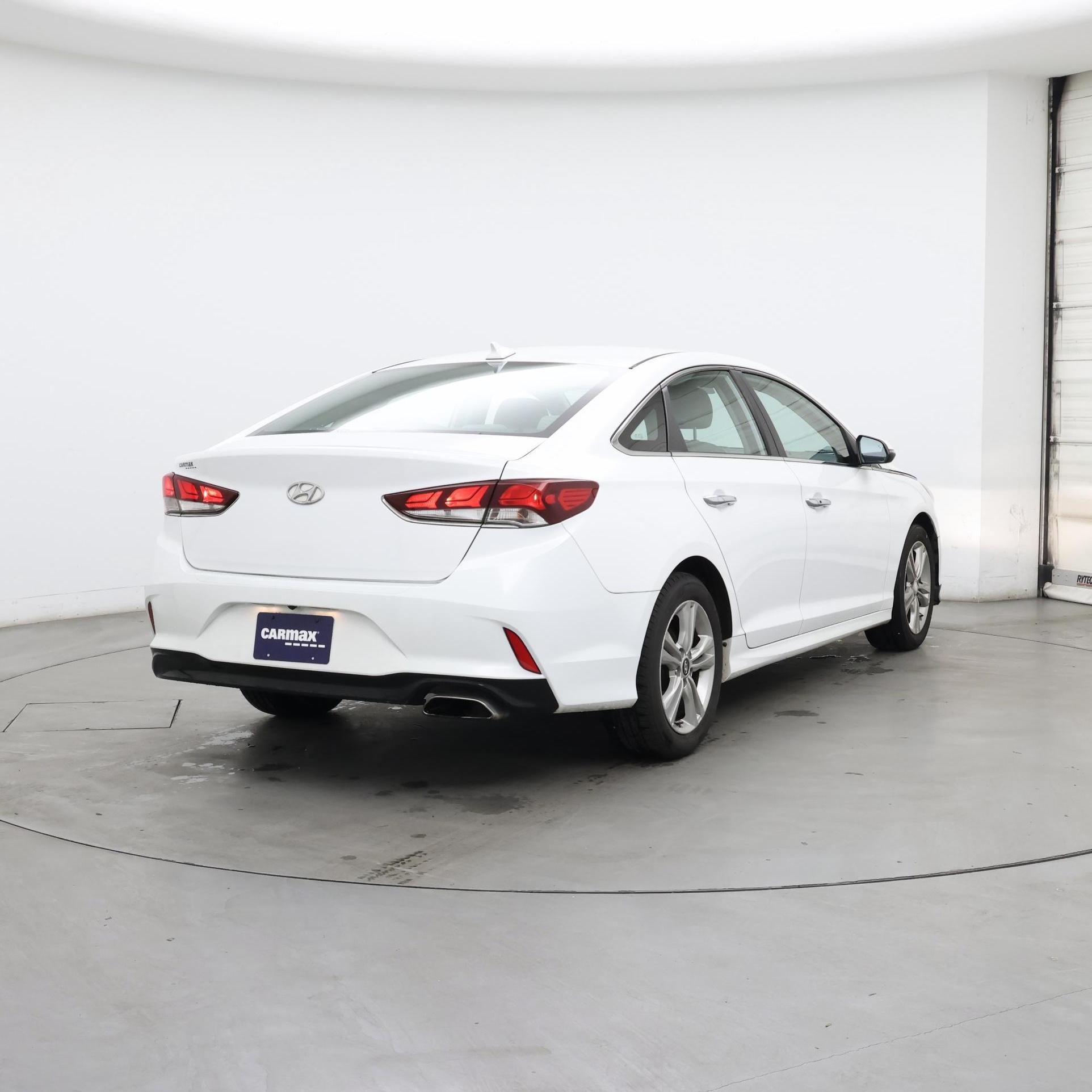 Thumbnail: 2019 Hyundai Sonata - 8