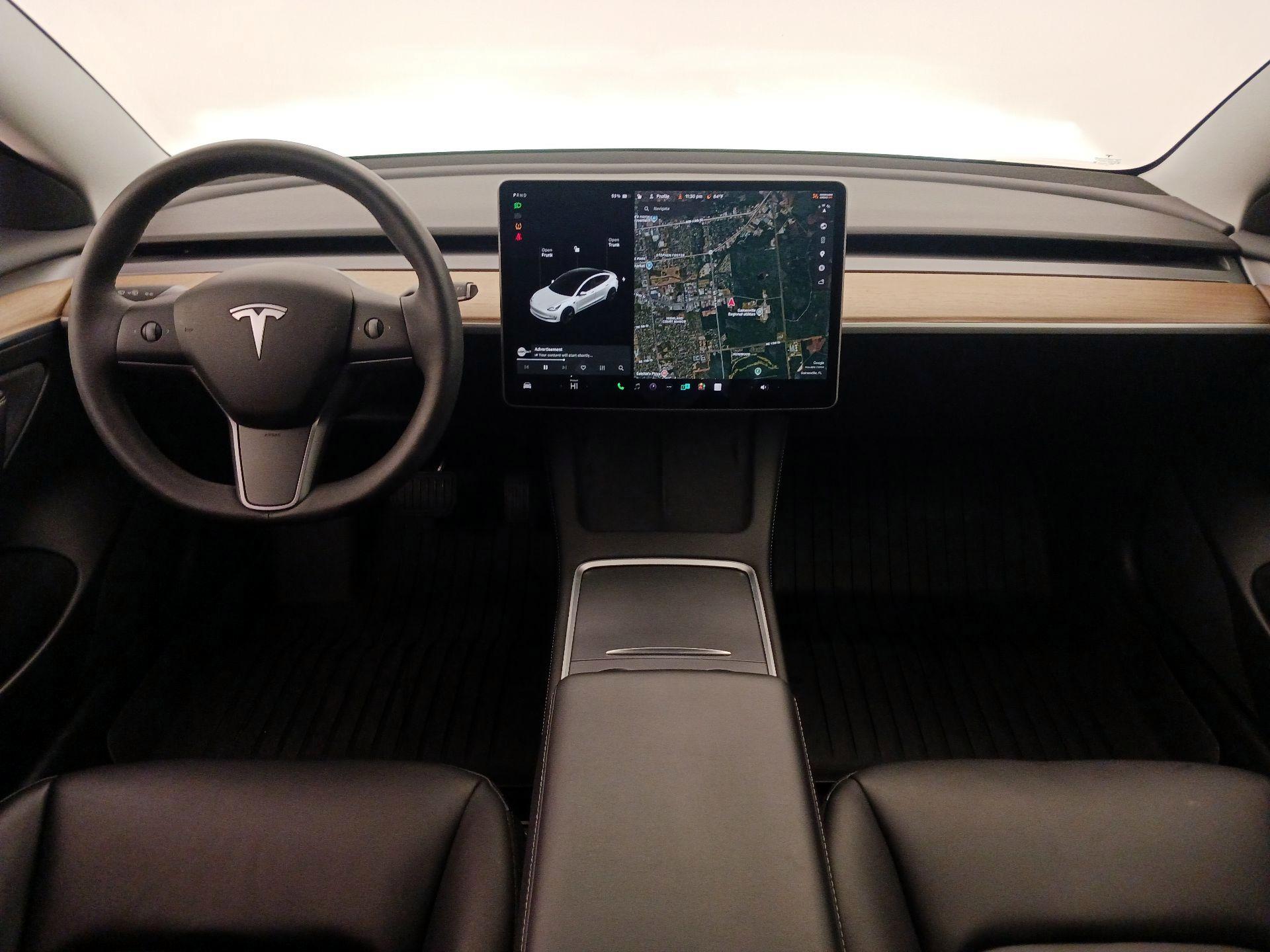 Thumbnail: 2021 Tesla Model 3 - 9