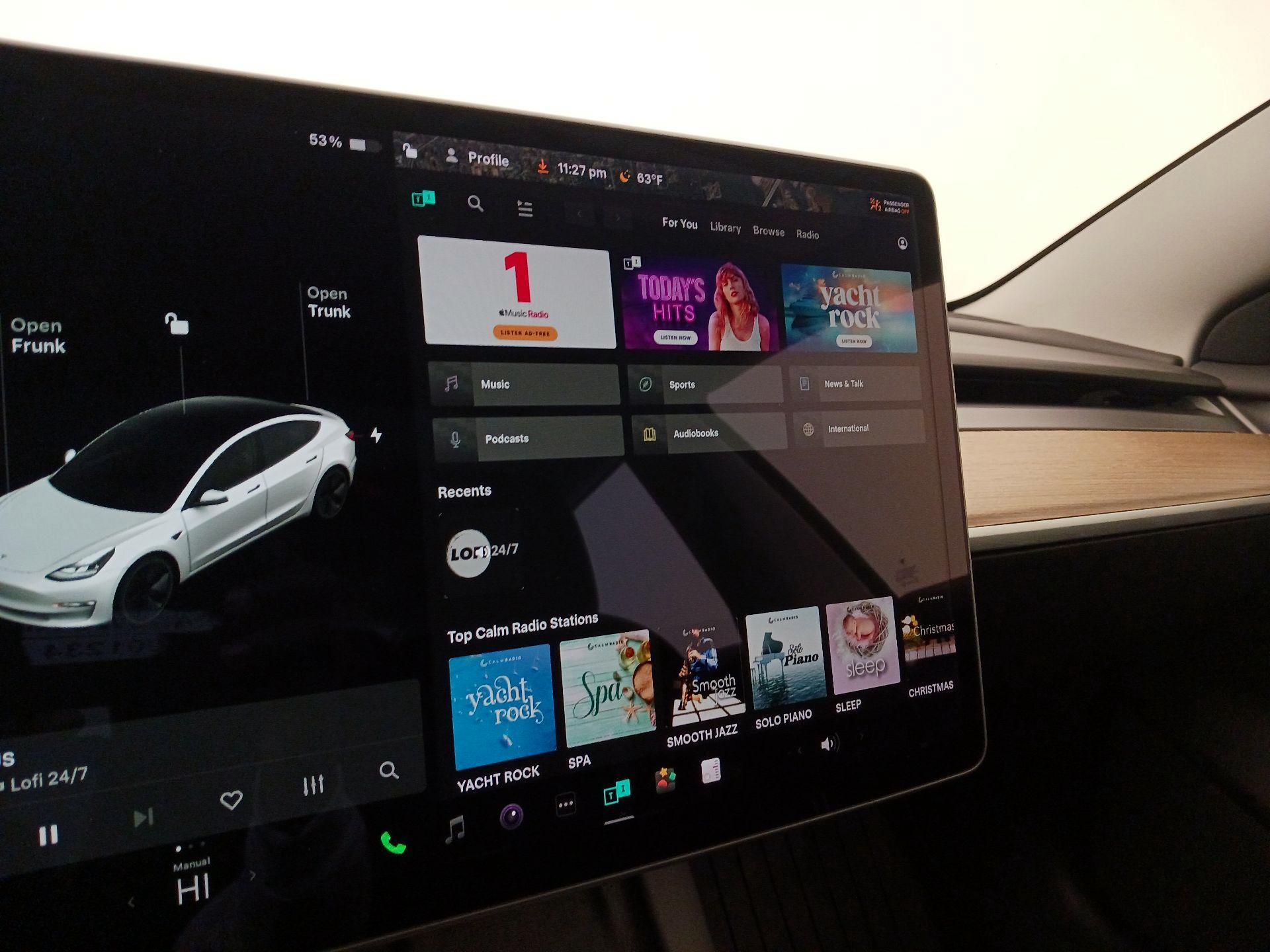 Thumbnail: 2021 Tesla Model 3 - 15