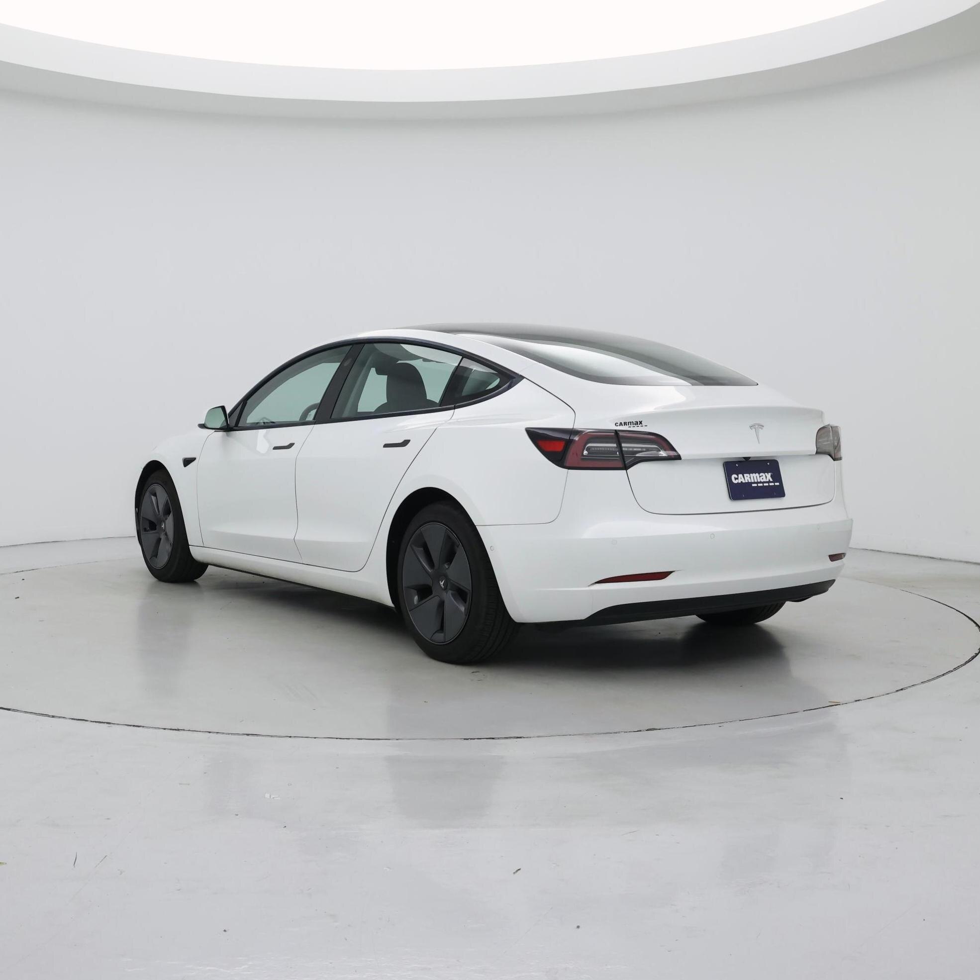 Thumbnail: 2021 Tesla Model 3 - 2