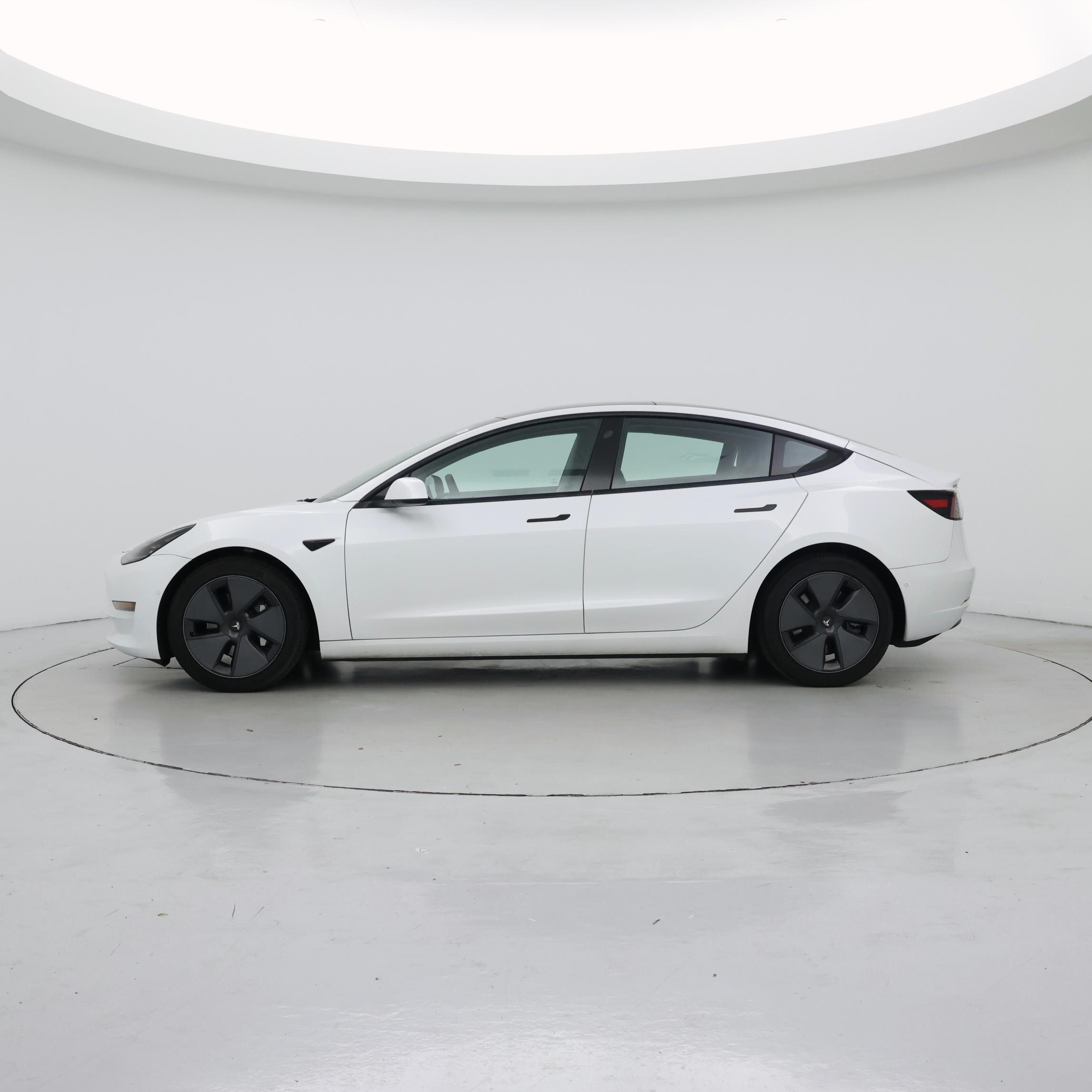 Thumbnail: 2021 Tesla Model 3 - 3