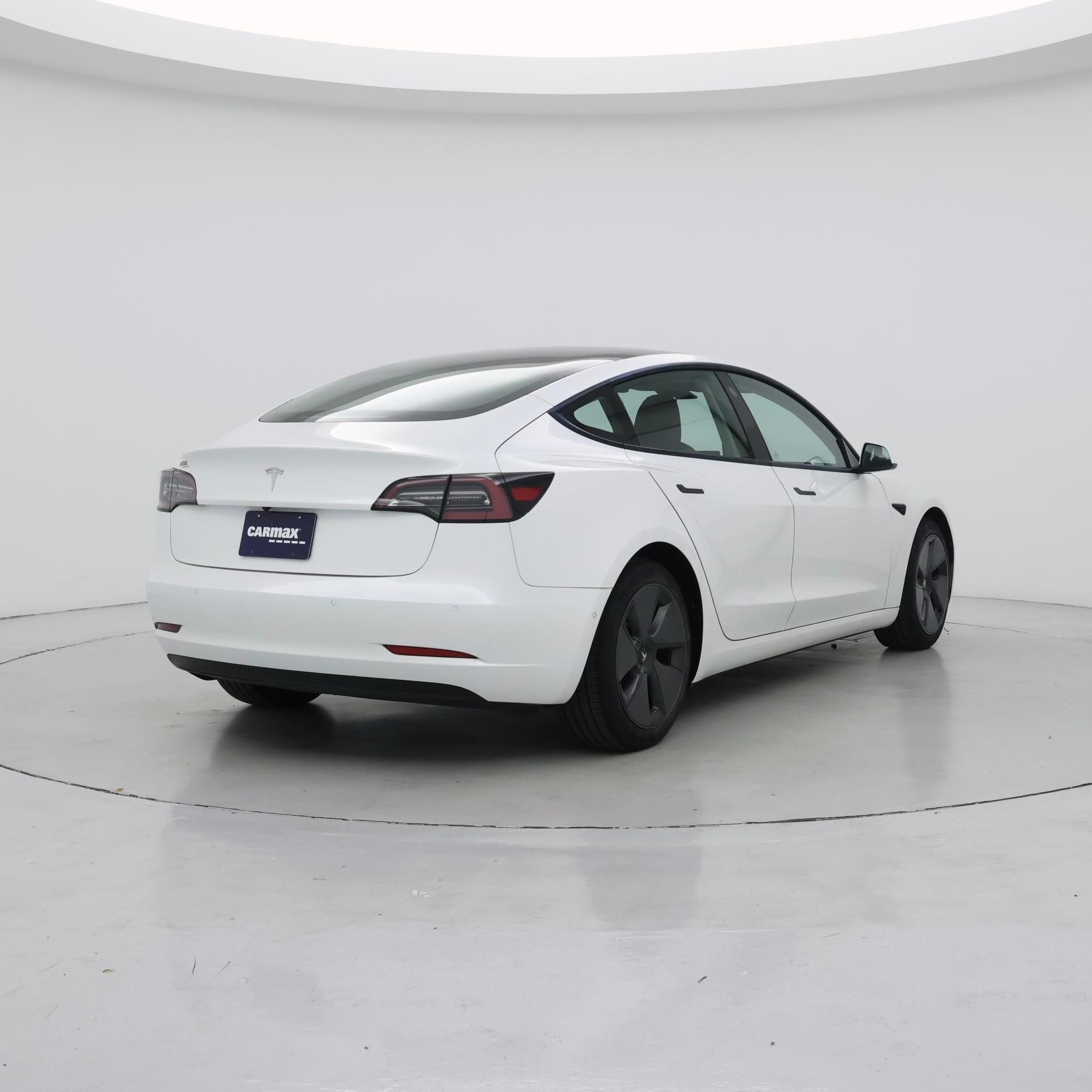 Thumbnail: 2021 Tesla Model 3 - 8