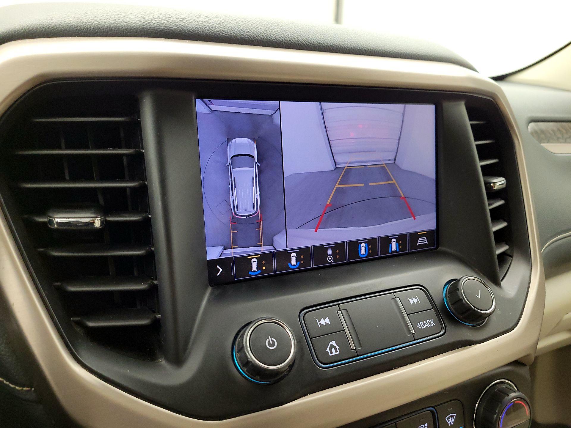 Thumbnail: 2020 GMC Acadia - 14