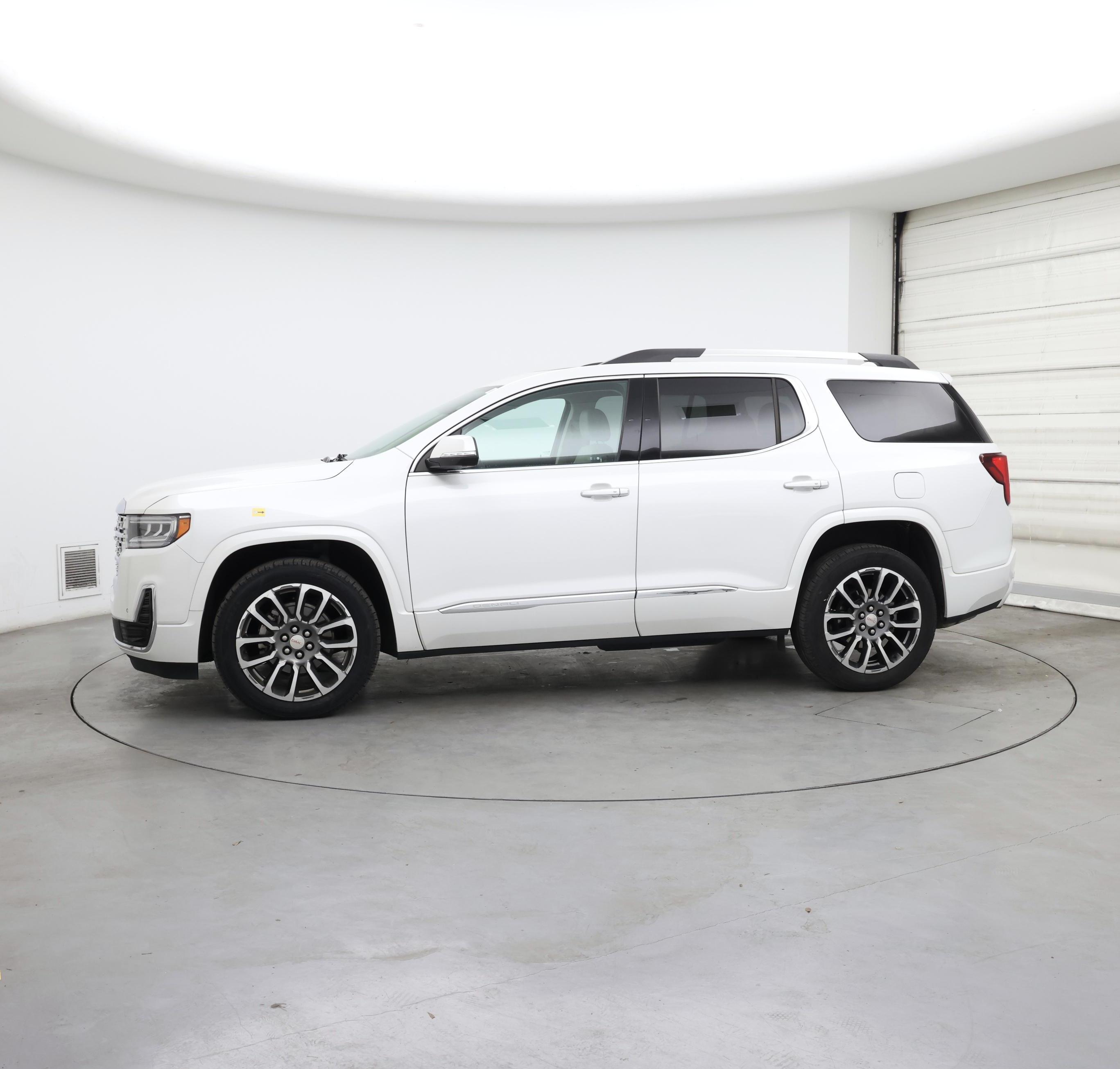 Thumbnail: 2020 GMC Acadia - 3