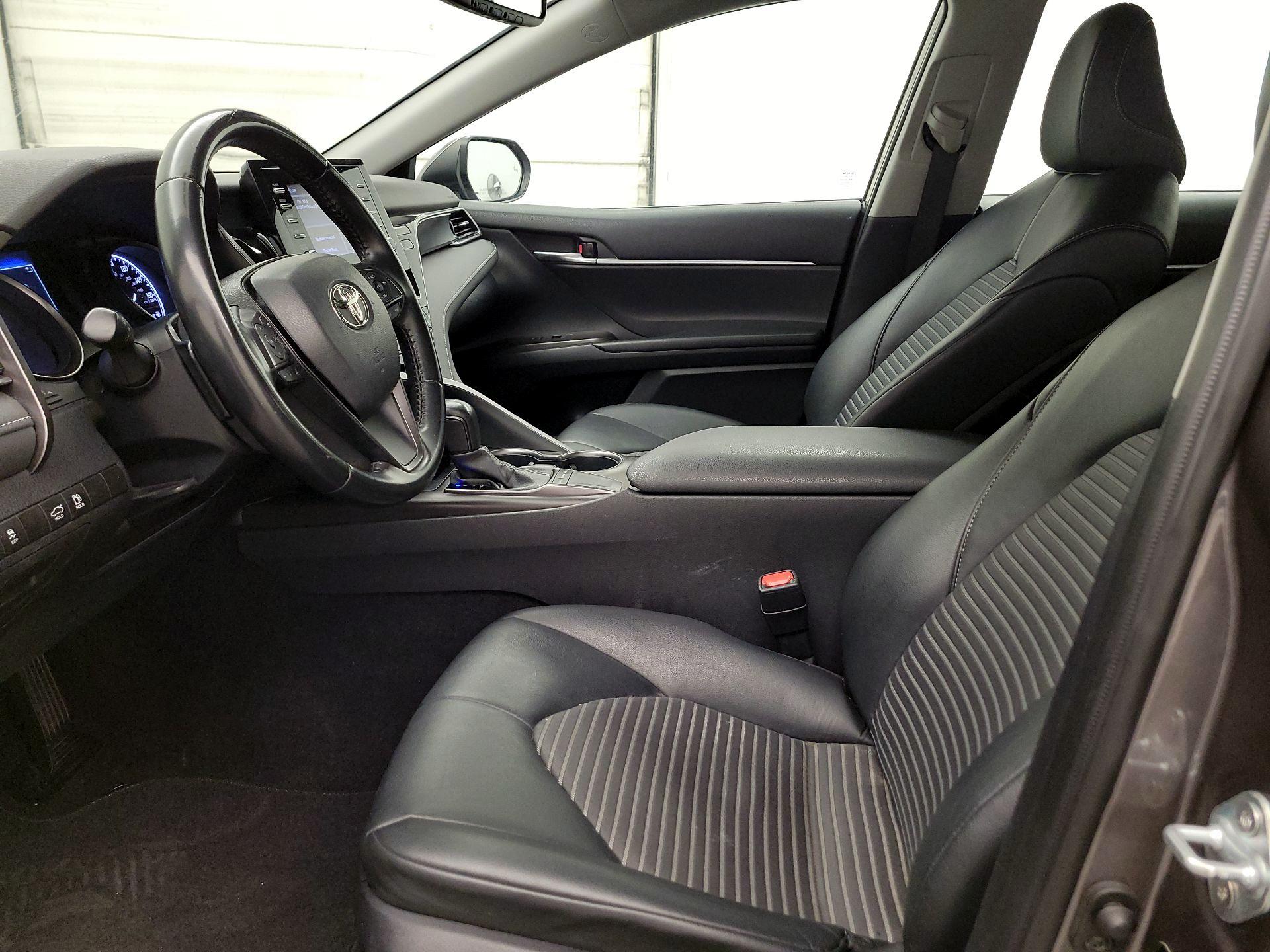 Thumbnail: 2023 Toyota Camry - 11