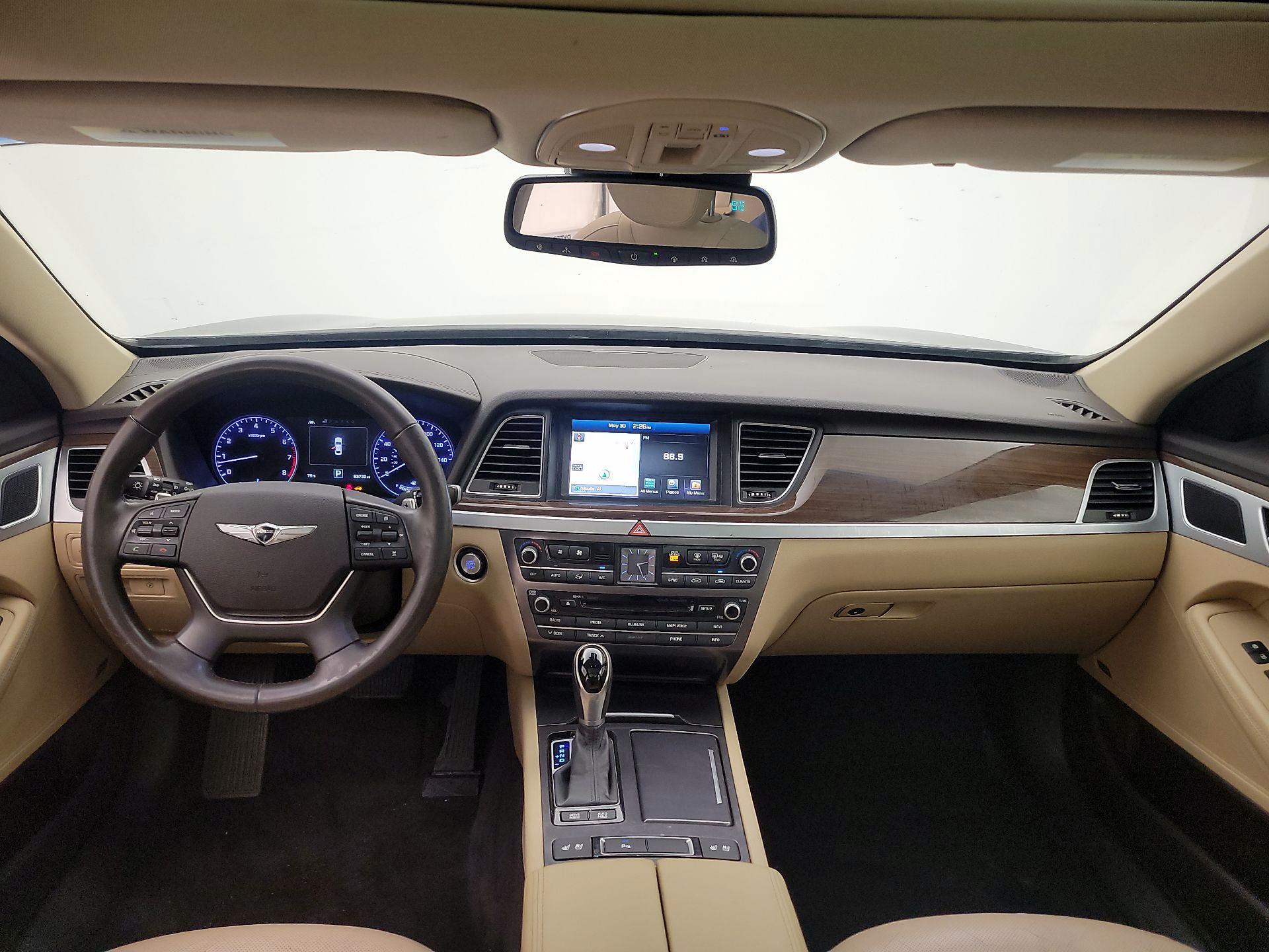 Thumbnail: 2017 Genesis G80 - 9