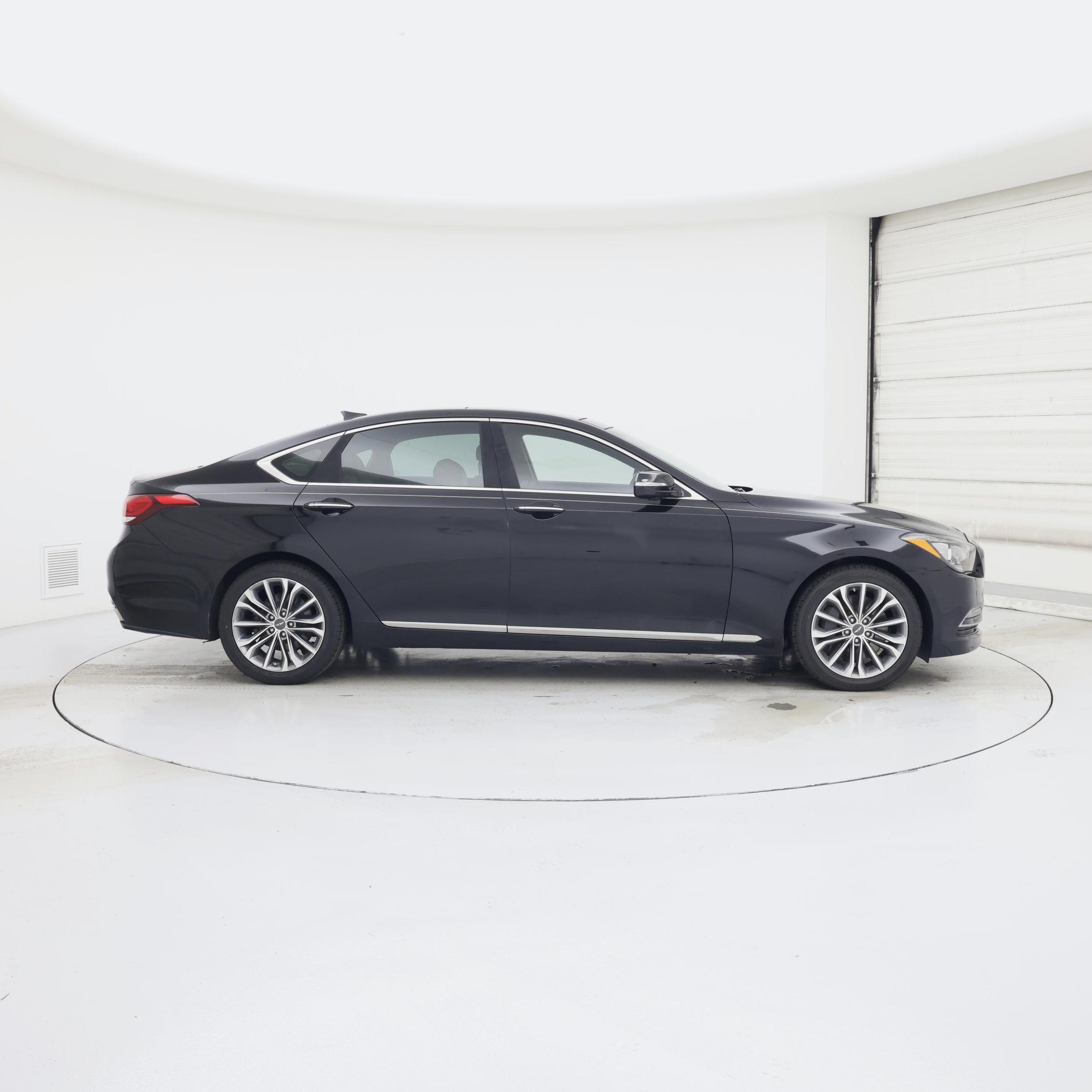 Thumbnail: 2017 Genesis G80 - 7