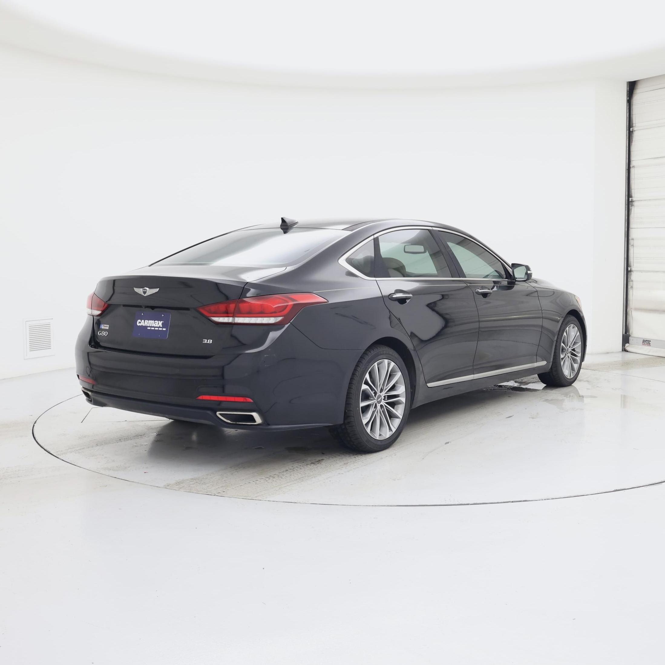 Thumbnail: 2017 Genesis G80 - 8