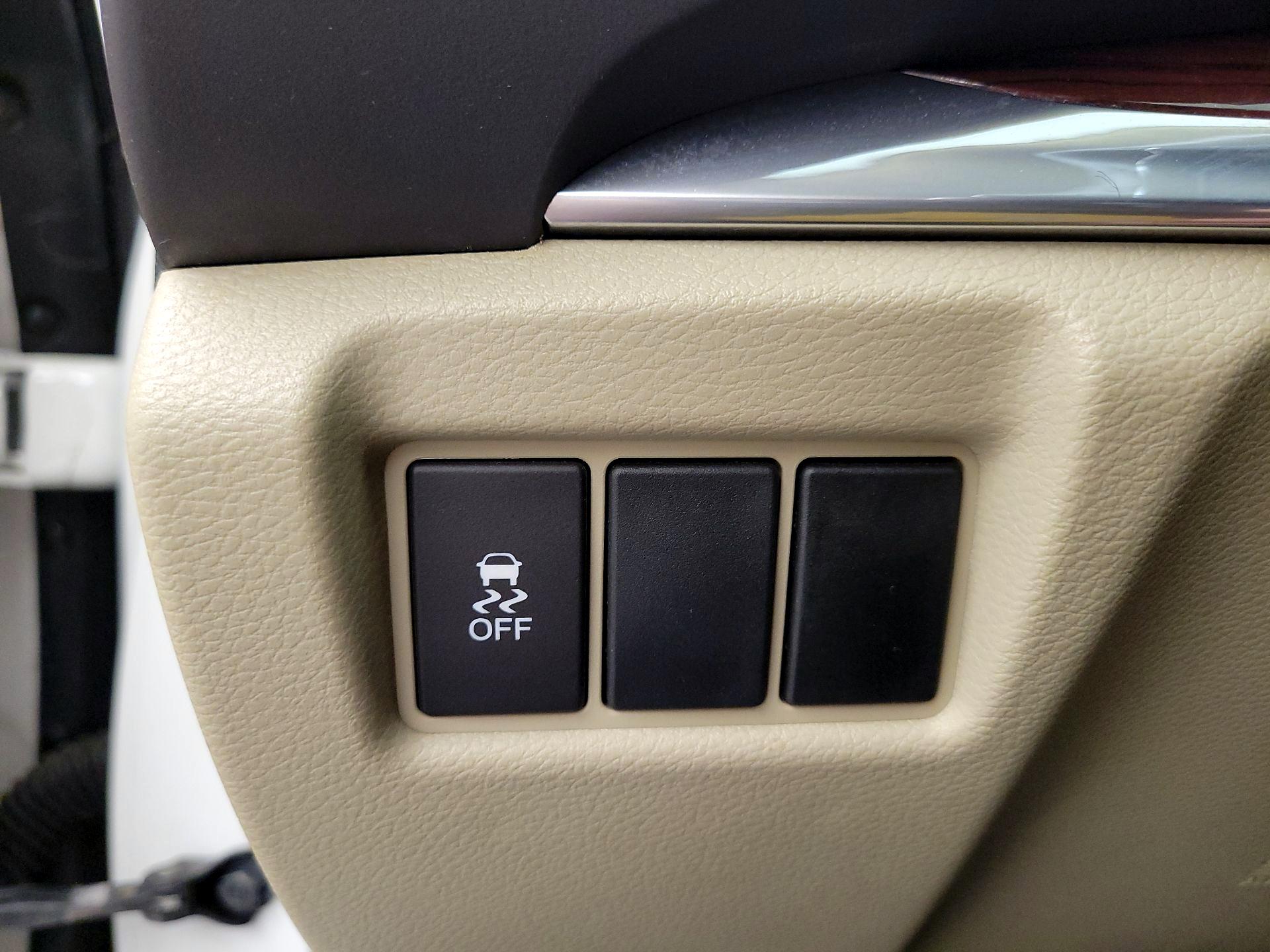 Thumbnail: 2016 Acura MDX - 13