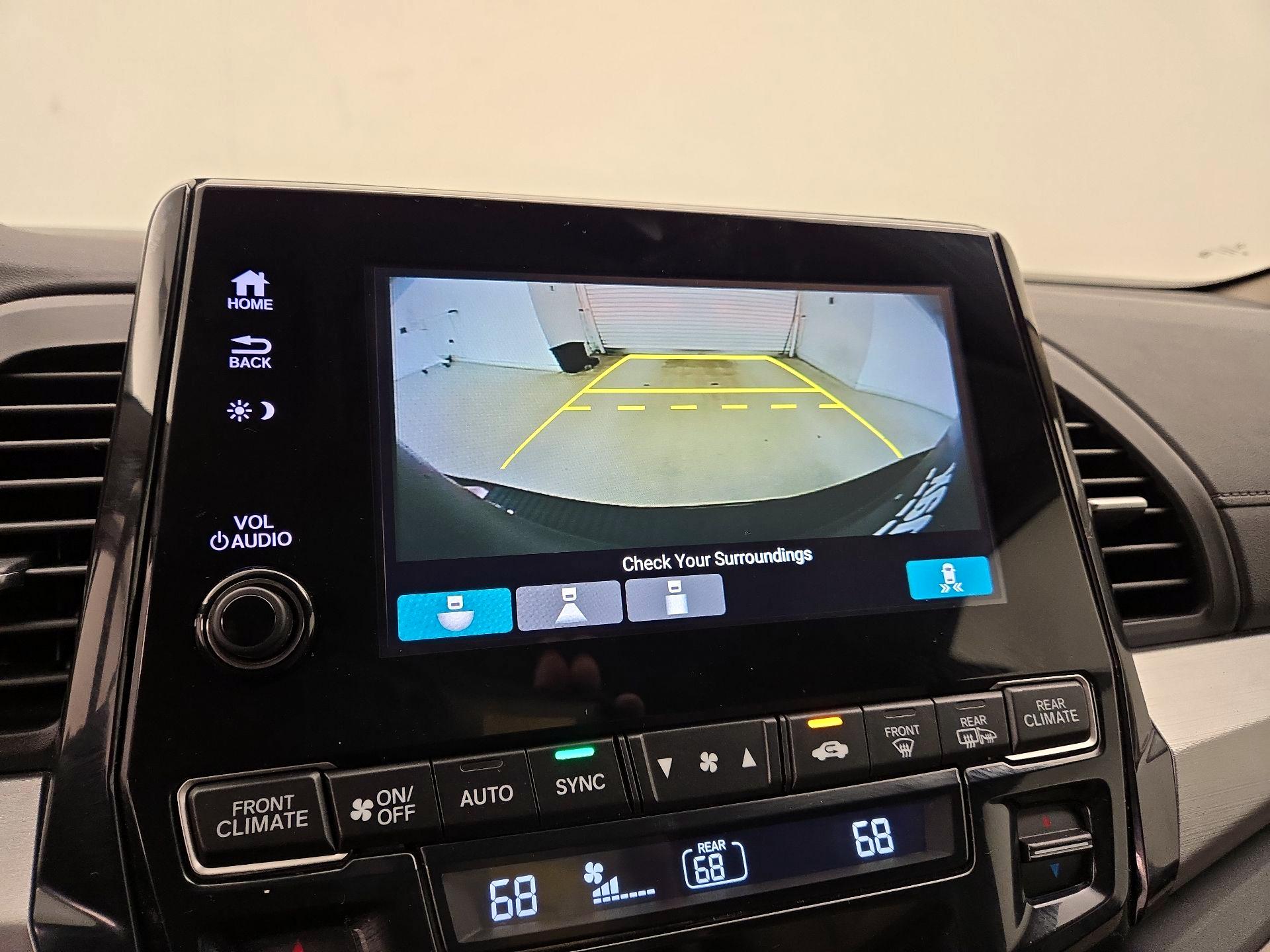 Thumbnail: 2019 Honda Odyssey - 14