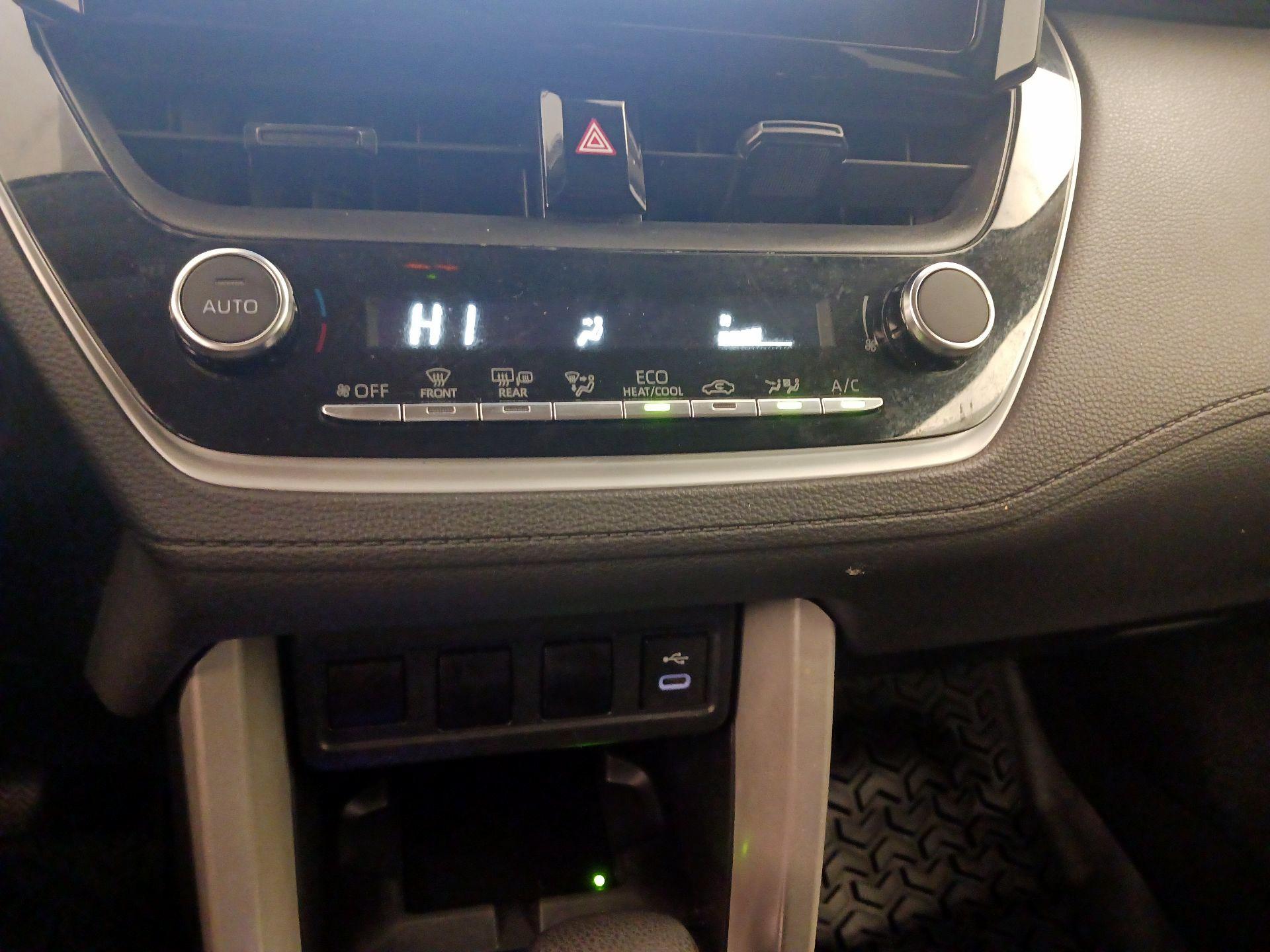 Thumbnail: 2024 Toyota Corolla Cross - 16