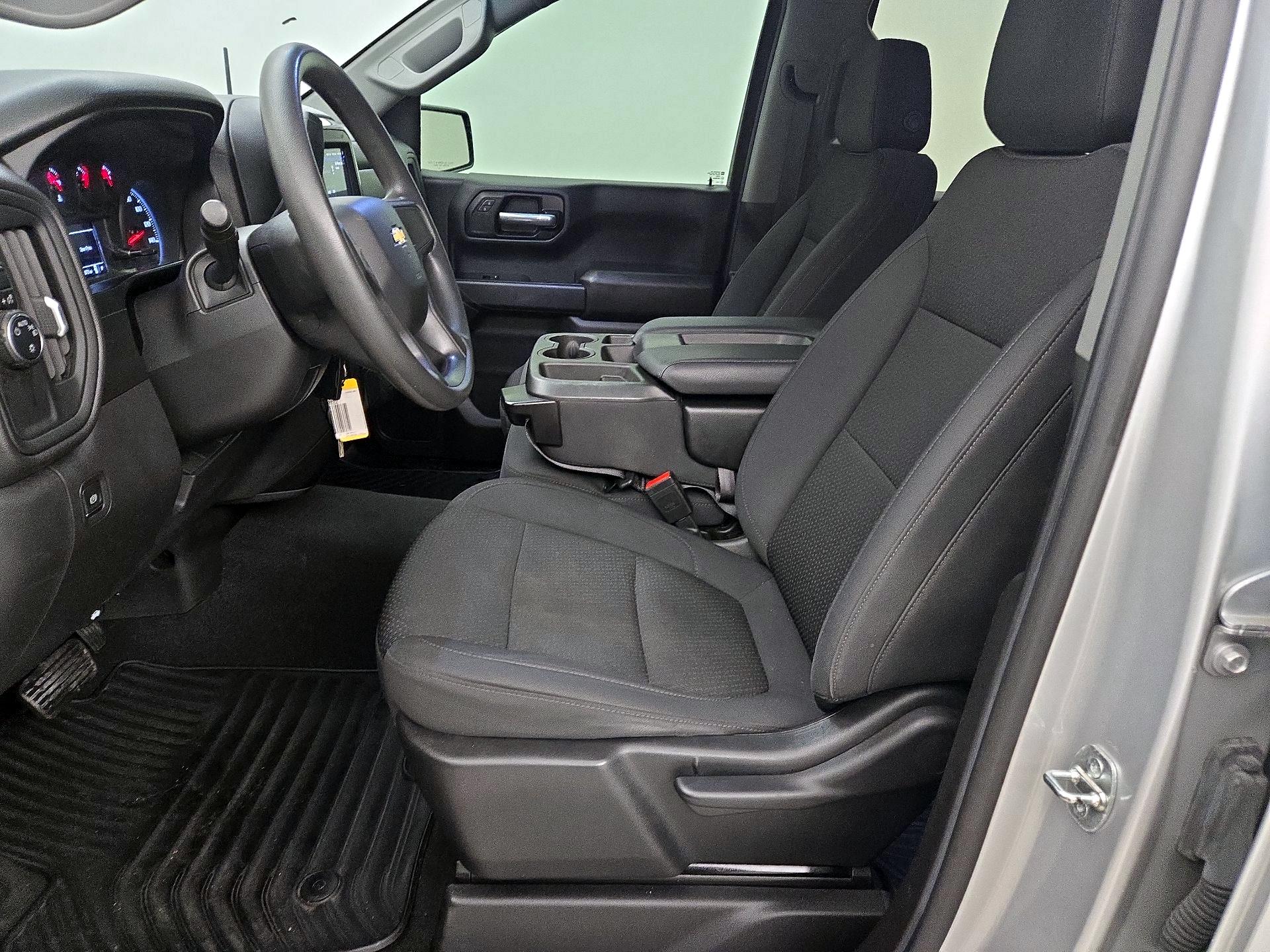 Thumbnail: 2021 Chevrolet Silverado 1500 - 11