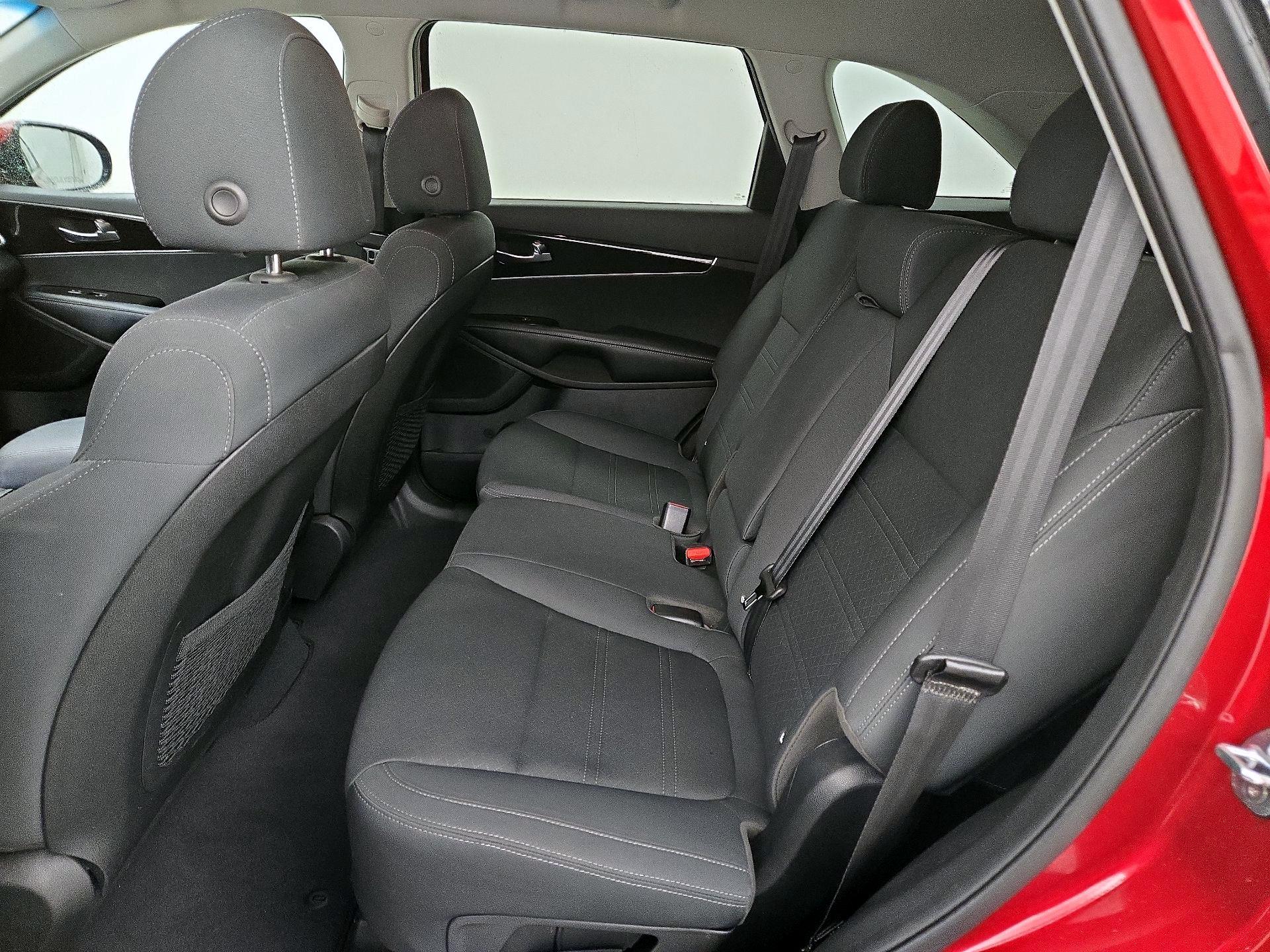 Thumbnail: 2020 Kia Sorento - 19