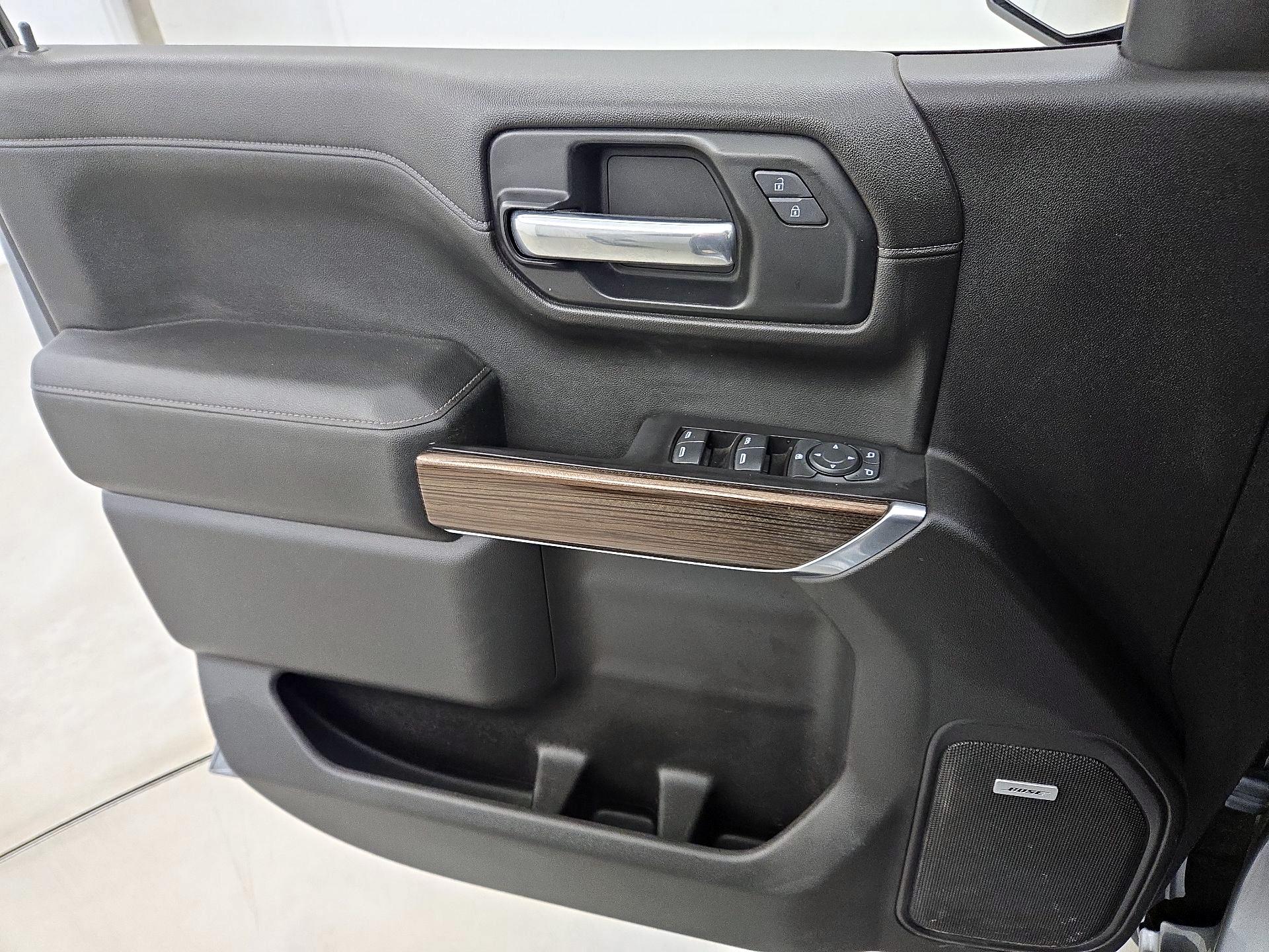 Thumbnail: 2019 Chevrolet Silverado 1500 - 12