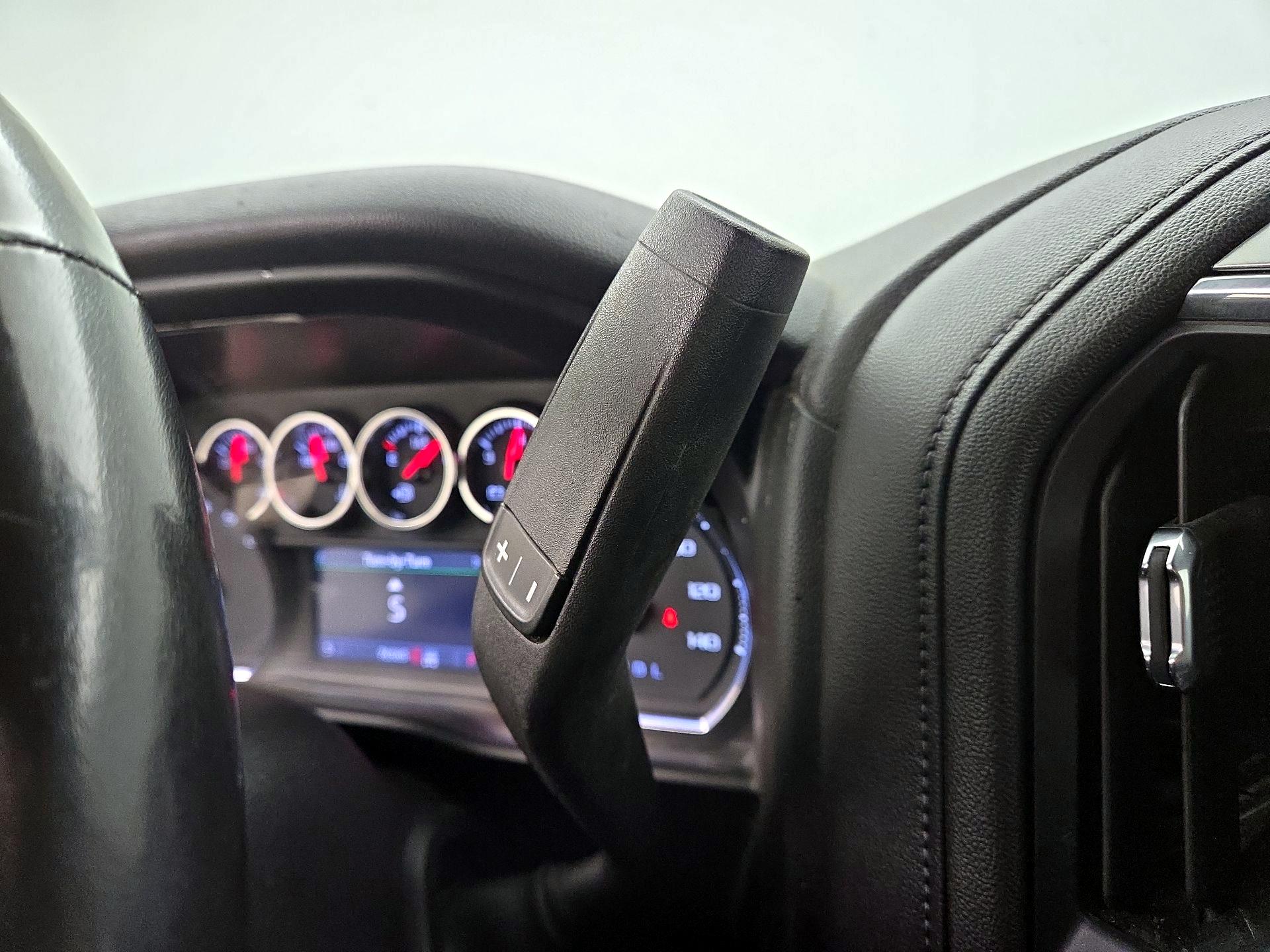 Thumbnail: 2019 Chevrolet Silverado 1500 - 17