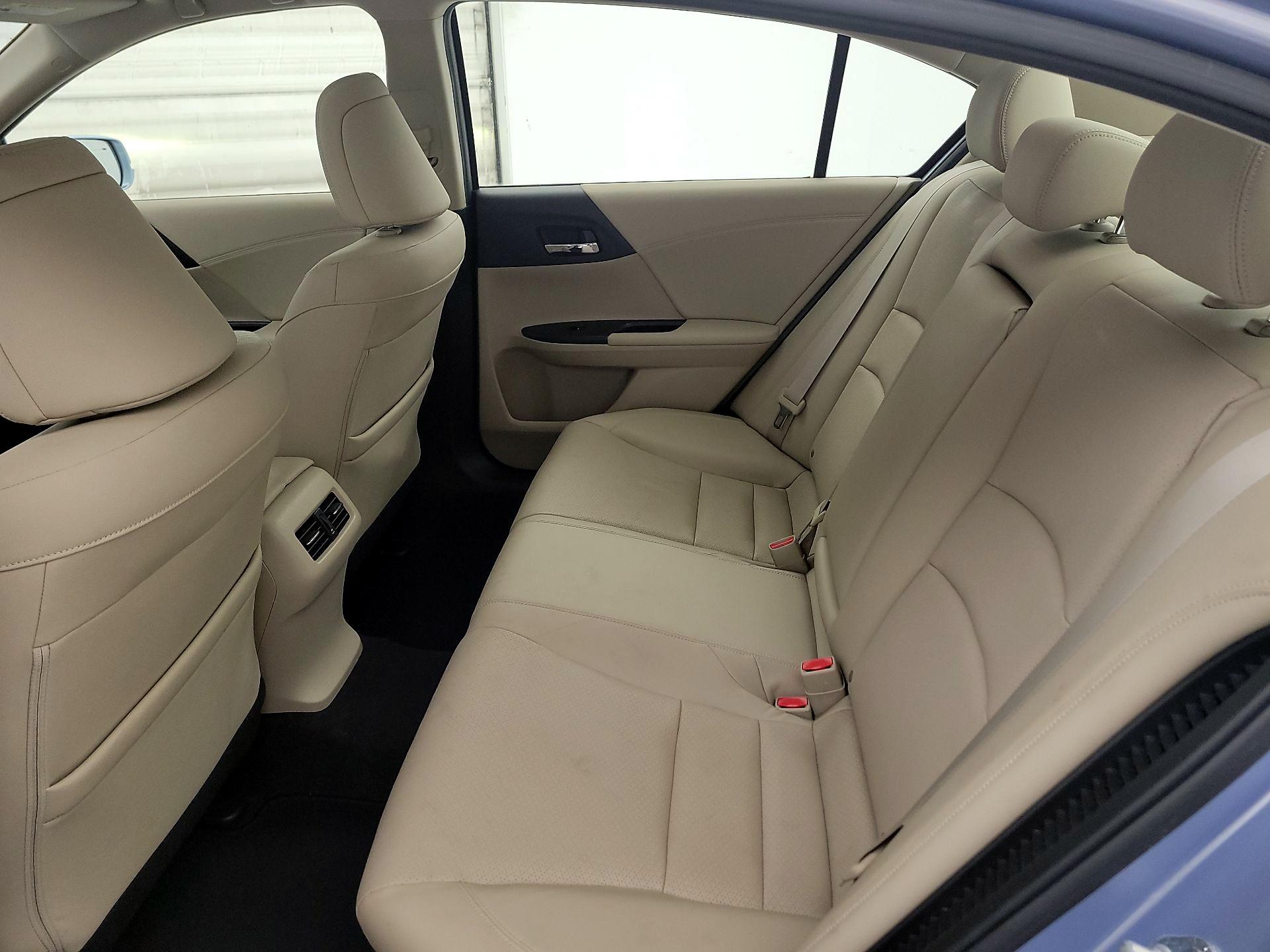 Thumbnail: 2017 Honda Accord - 20