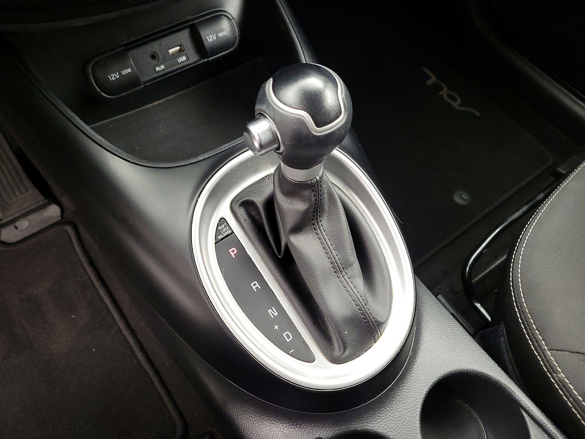 Thumbnail: 2017 Kia Soul - 16