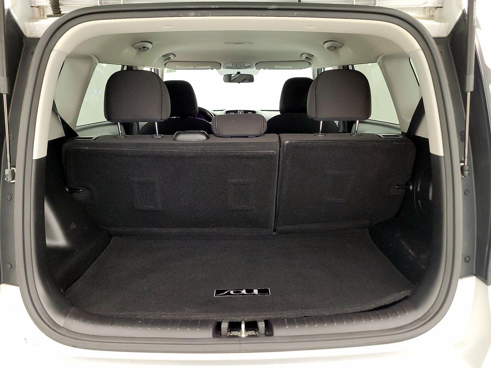 Thumbnail: 2017 Kia Soul - 19