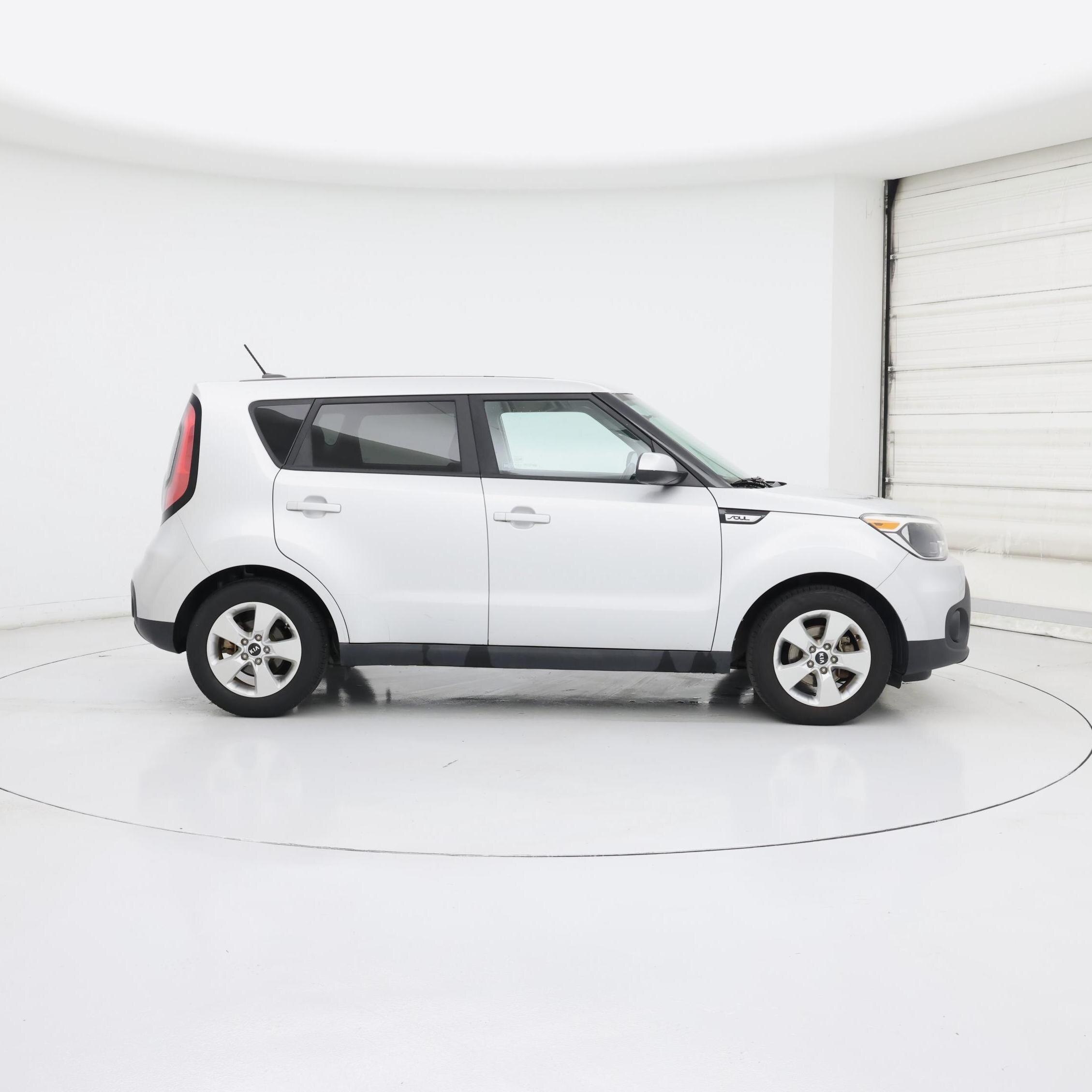 Thumbnail: 2017 Kia Soul - 7