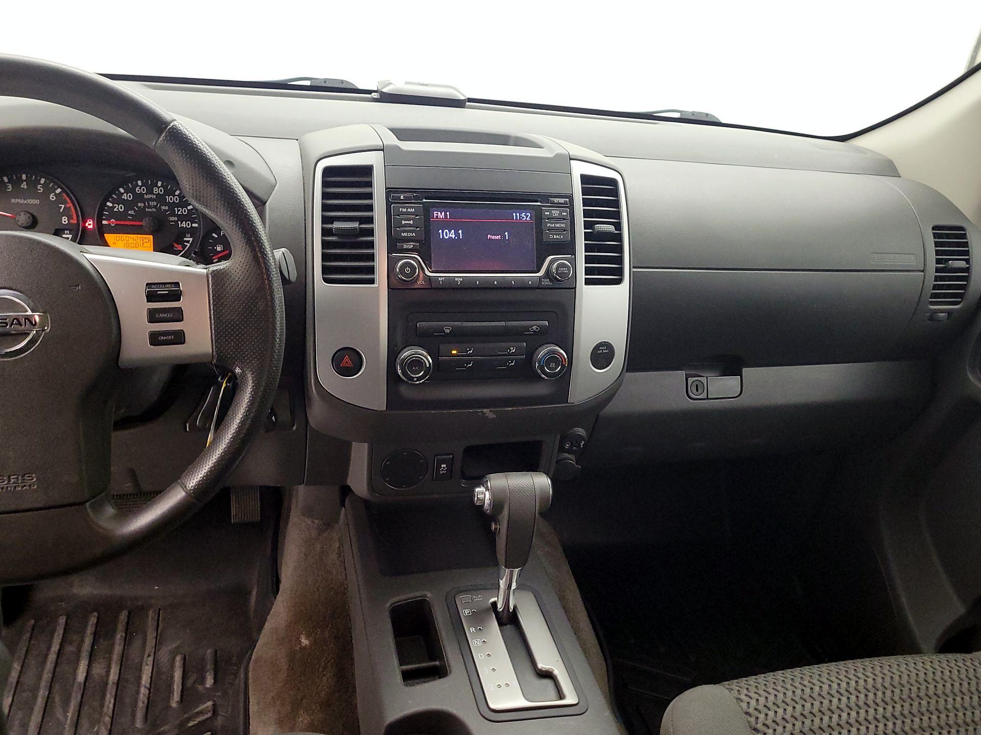 Thumbnail: 2017 Nissan Frontier - 9