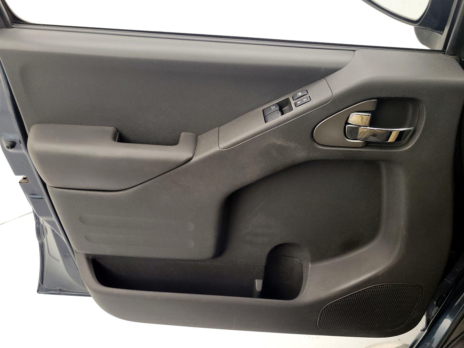 Thumbnail: 2017 Nissan Frontier - 12