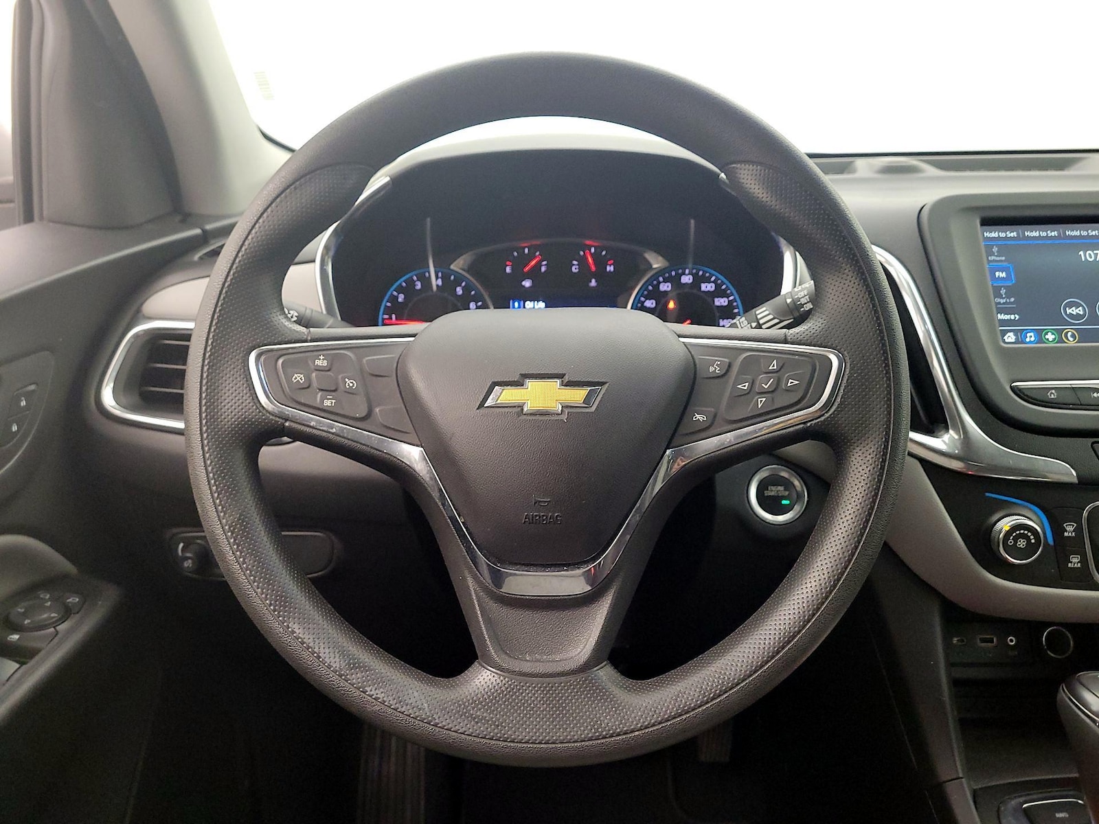 2019 Chevrolet Equinox LT - Photo 11