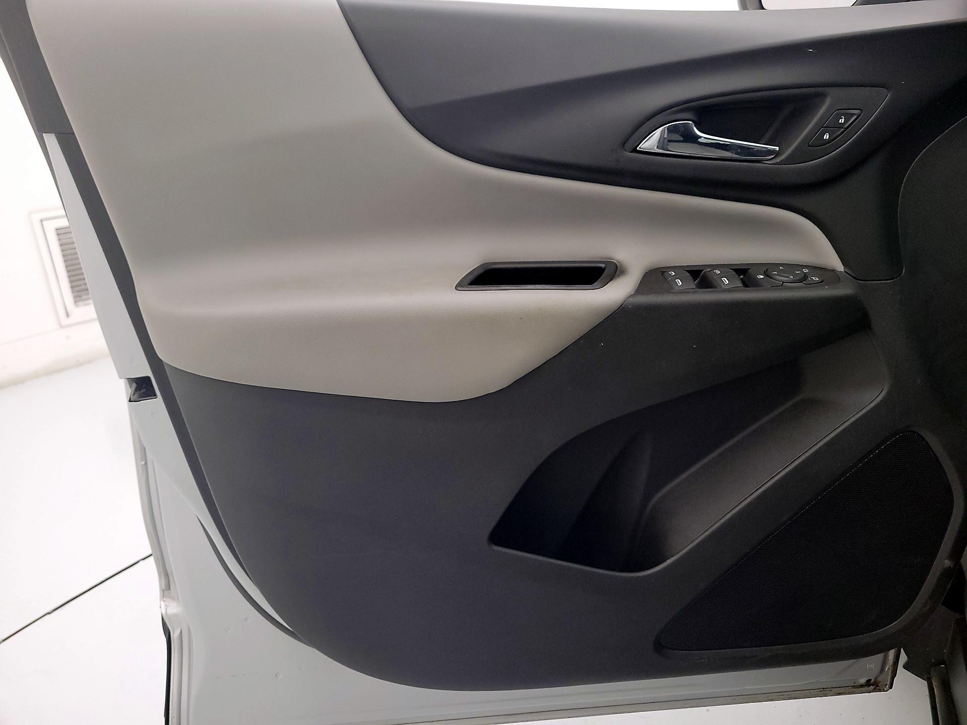 Thumbnail: 2019 Chevrolet Equinox - 12