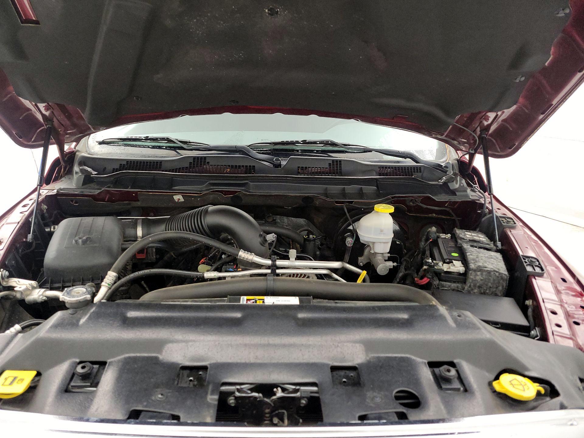 Thumbnail: 2020 RAM 1500 Classic - 19