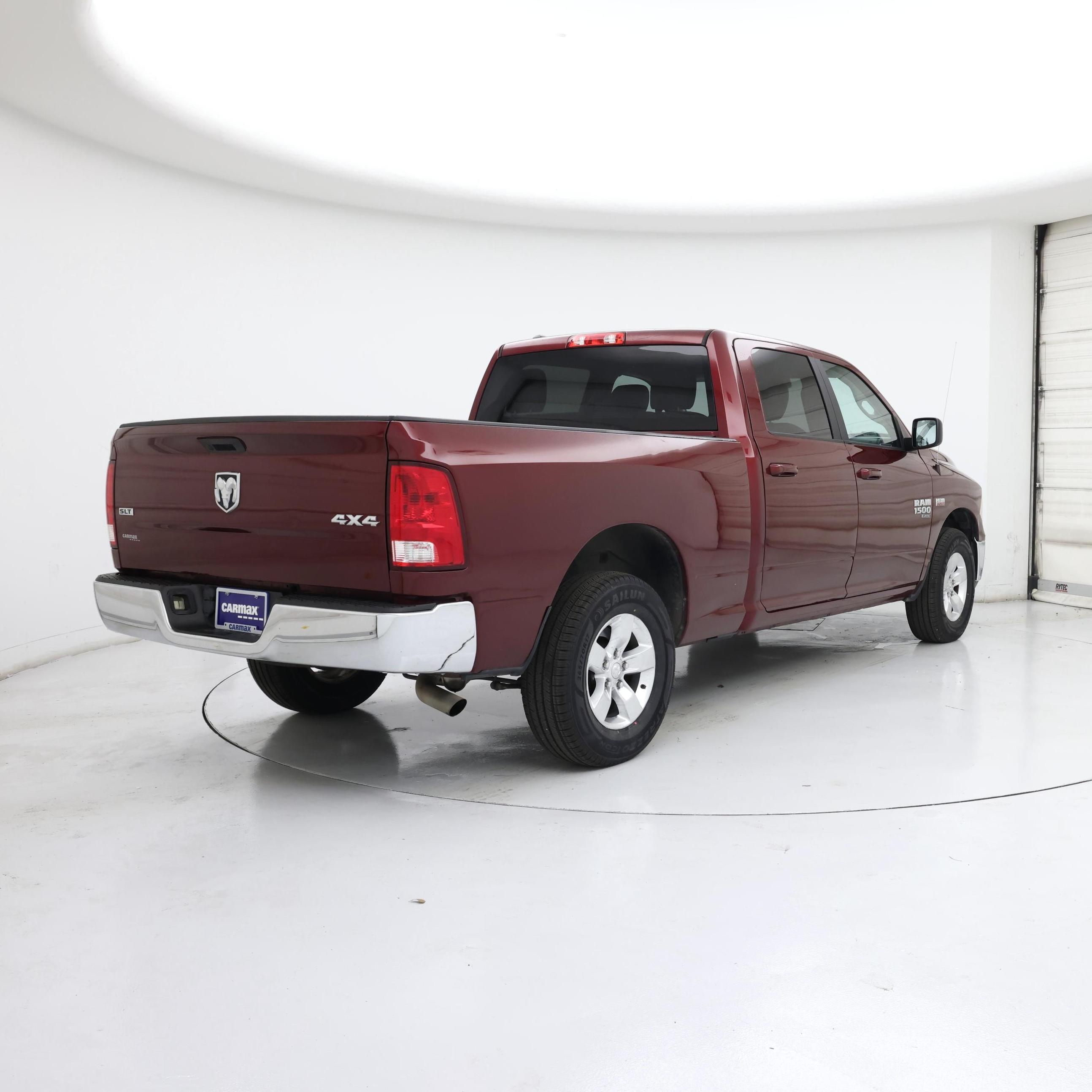 Thumbnail: 2020 RAM 1500 Classic - 8