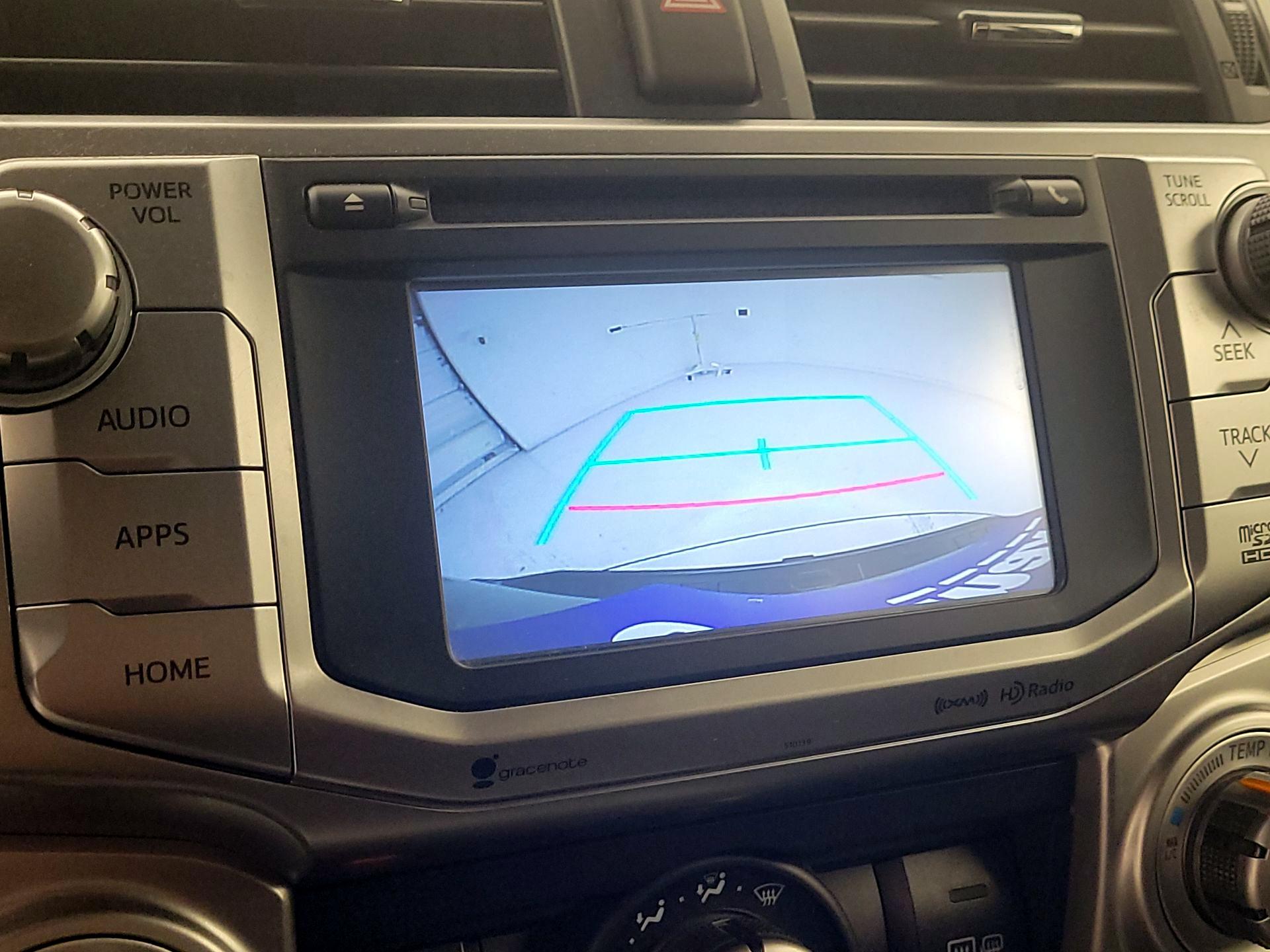 Thumbnail: 2018 Toyota 4Runner - 14