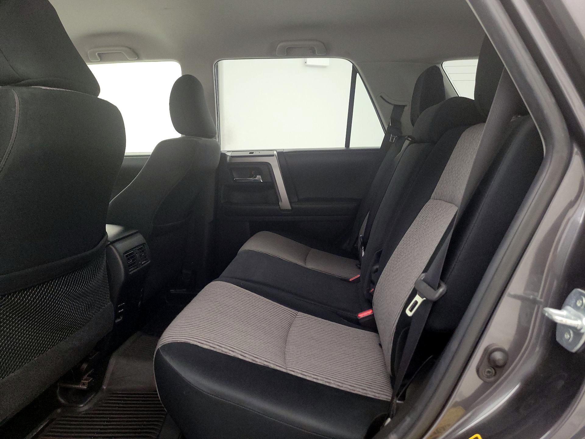 Thumbnail: 2018 Toyota 4Runner - 19