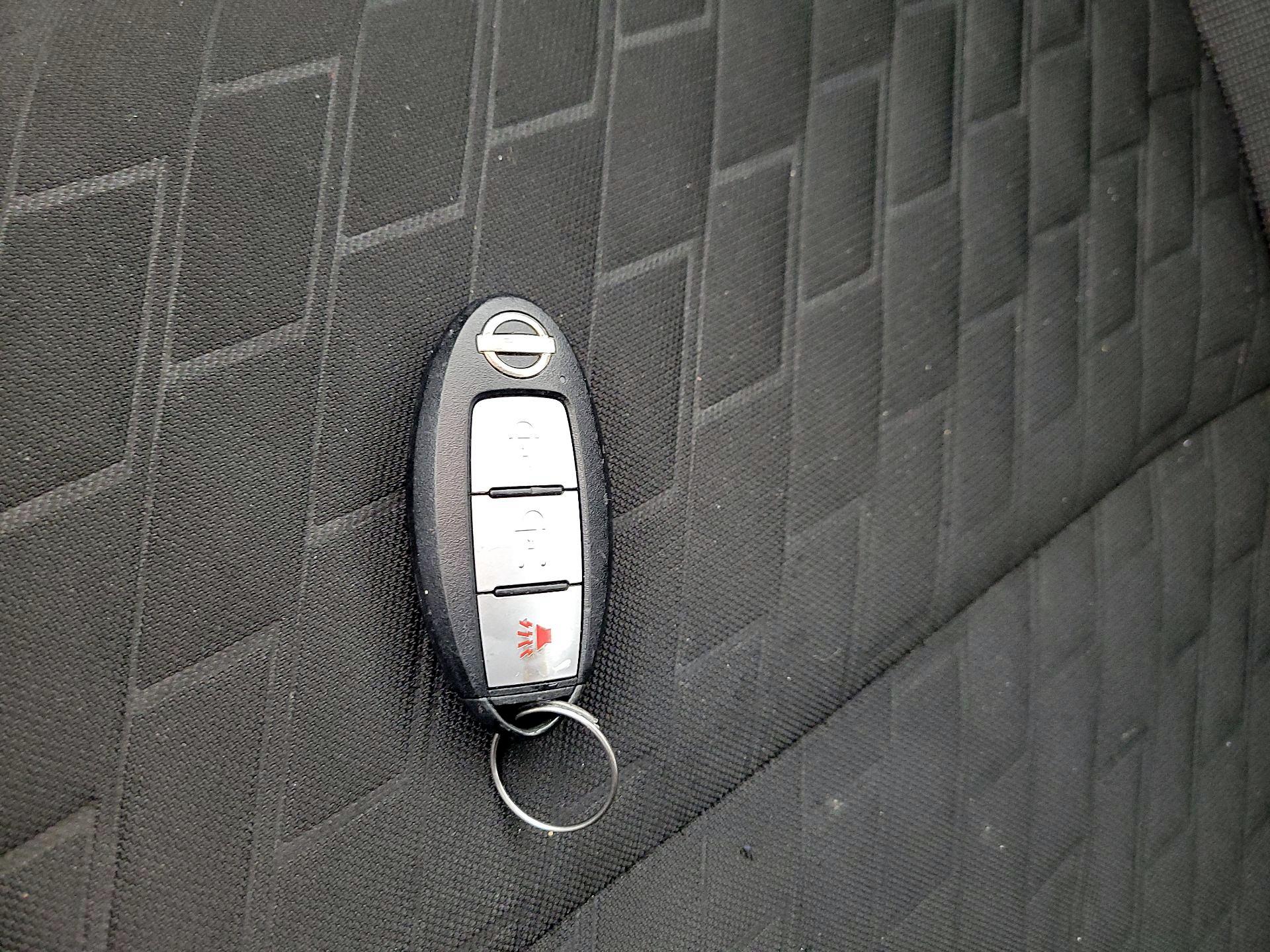 Thumbnail: 2022 Nissan Kicks - 18