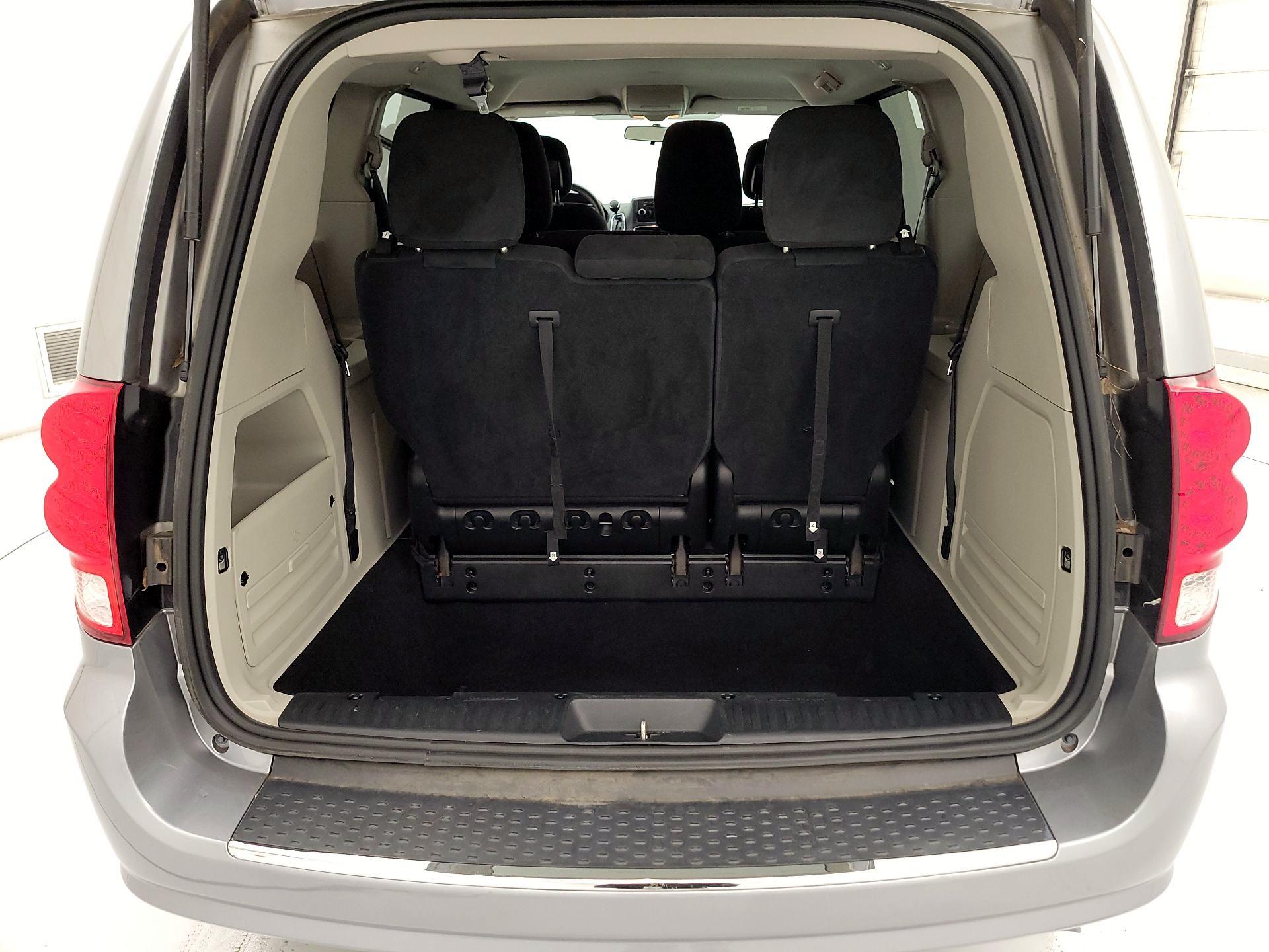 Thumbnail: 2016 Dodge Grand Caravan - 20