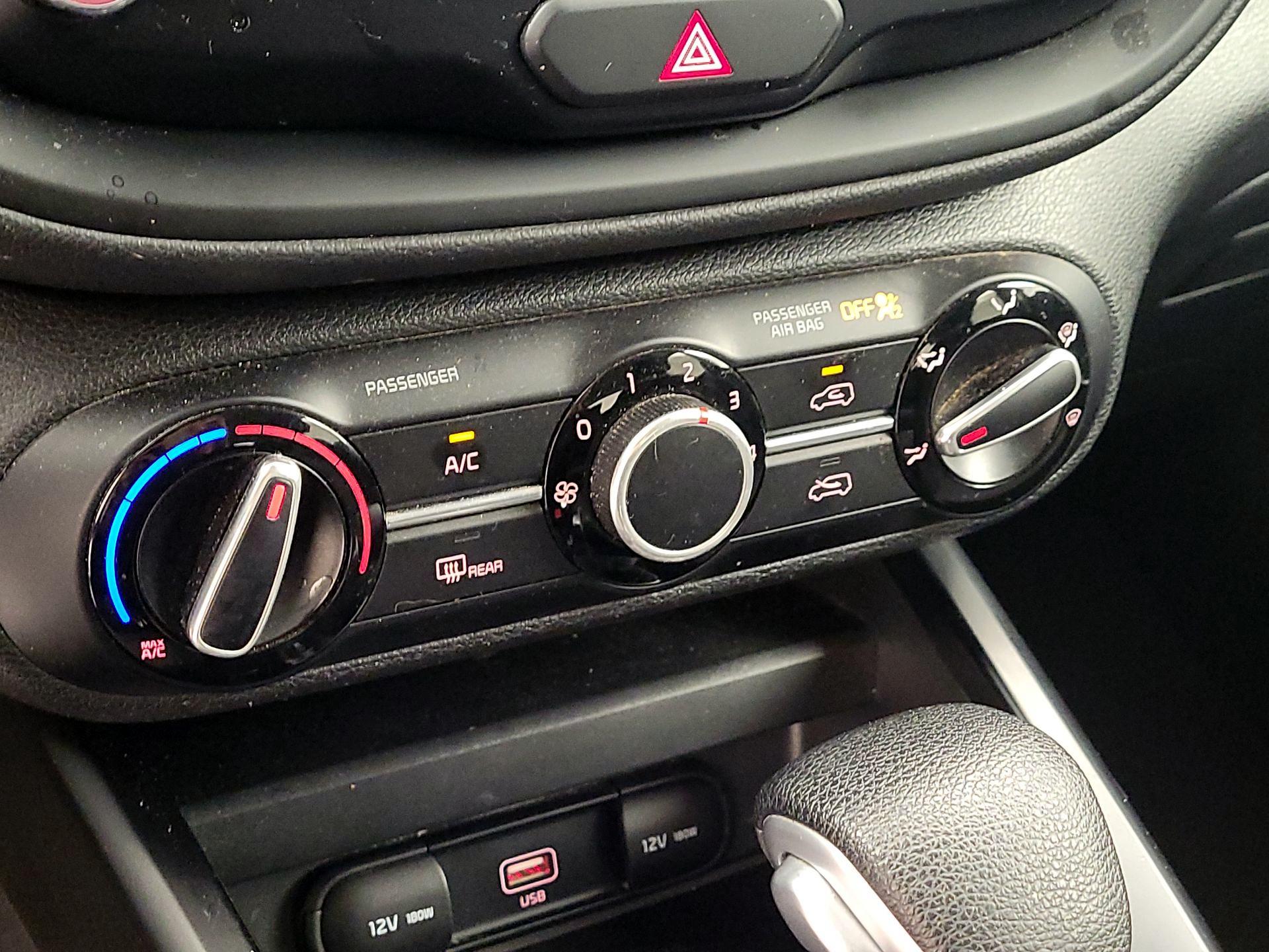 Thumbnail: 2021 Kia Soul - 16