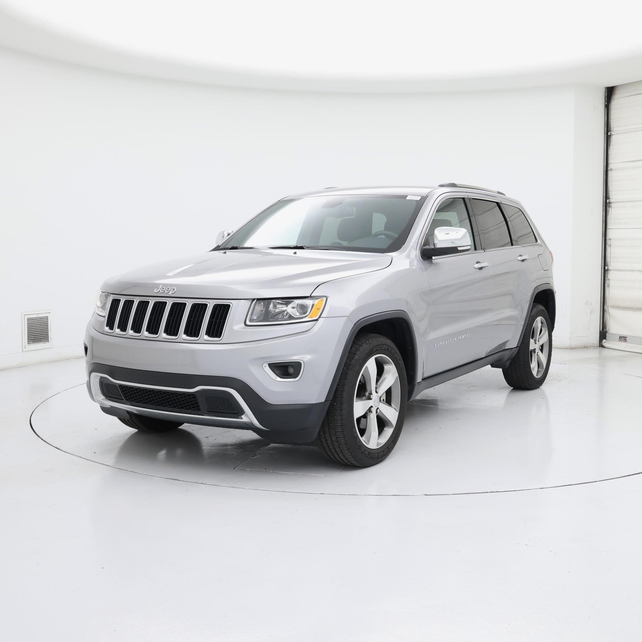 Thumbnail: 2015 Jeep Grand Cherokee - 4