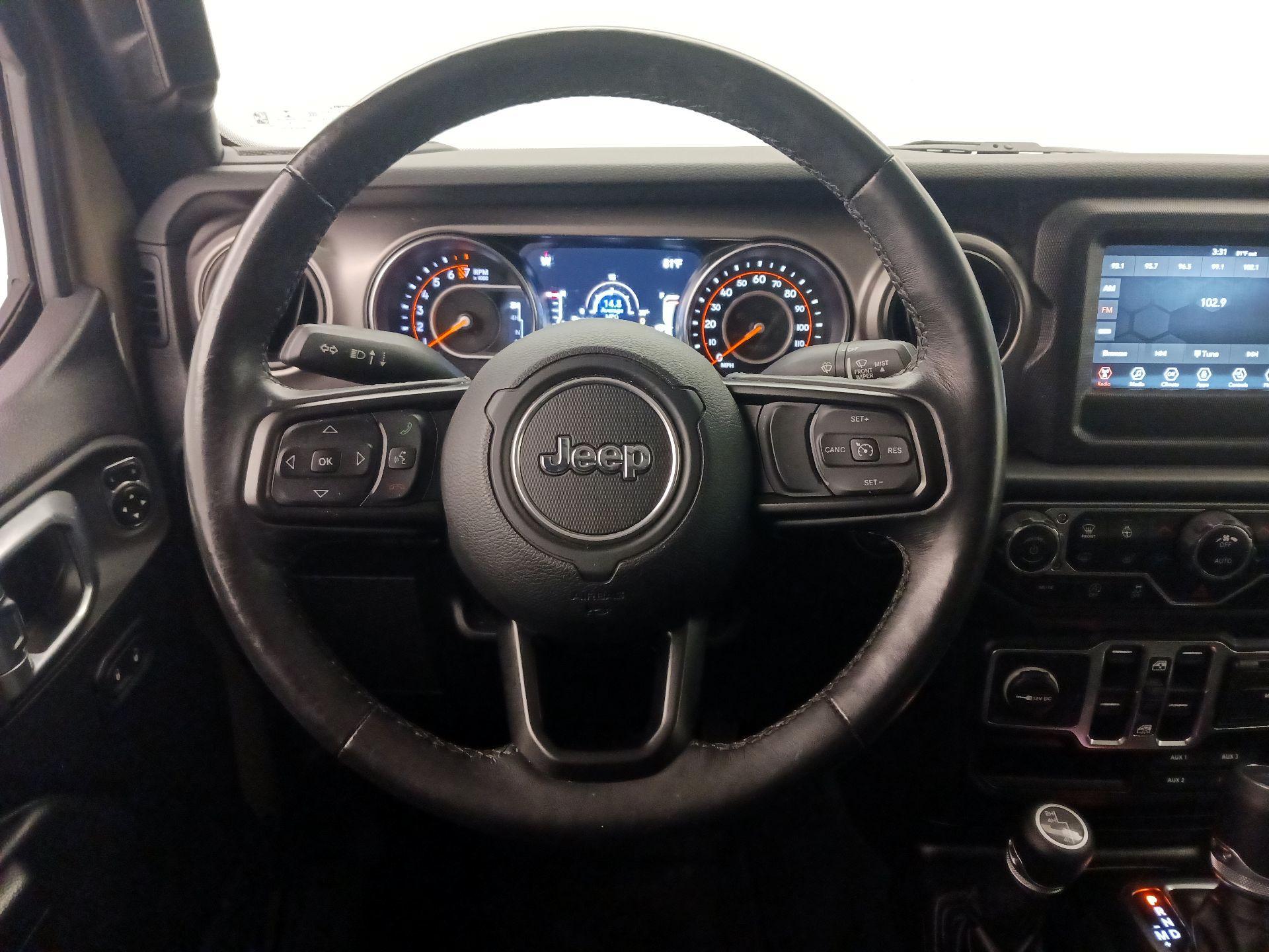 Thumbnail: 2020 Jeep Gladiator - 10