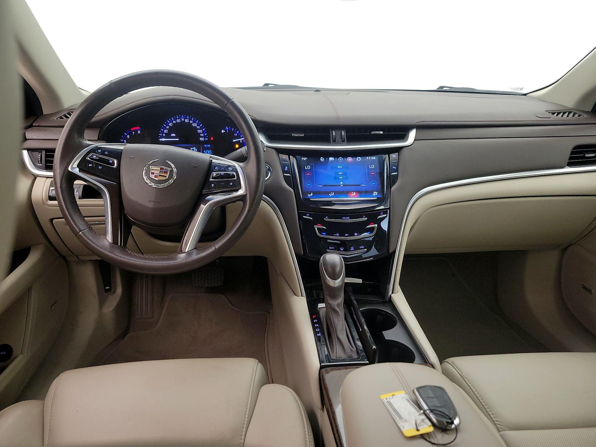 Thumbnail: 2015 Cadillac XTS - 9