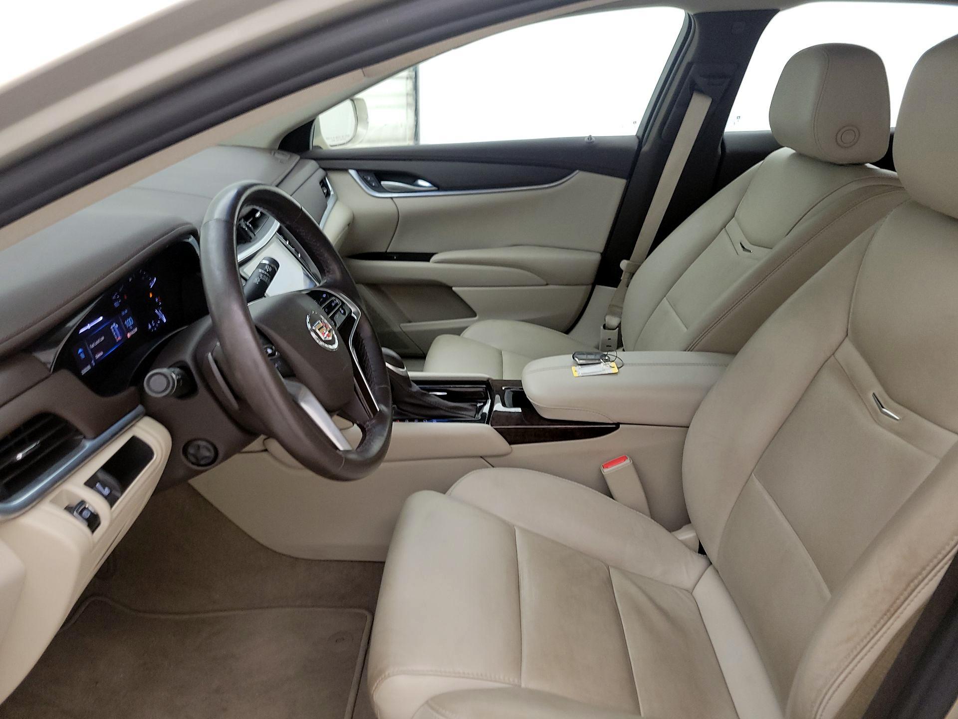 Thumbnail: 2015 Cadillac XTS - 11