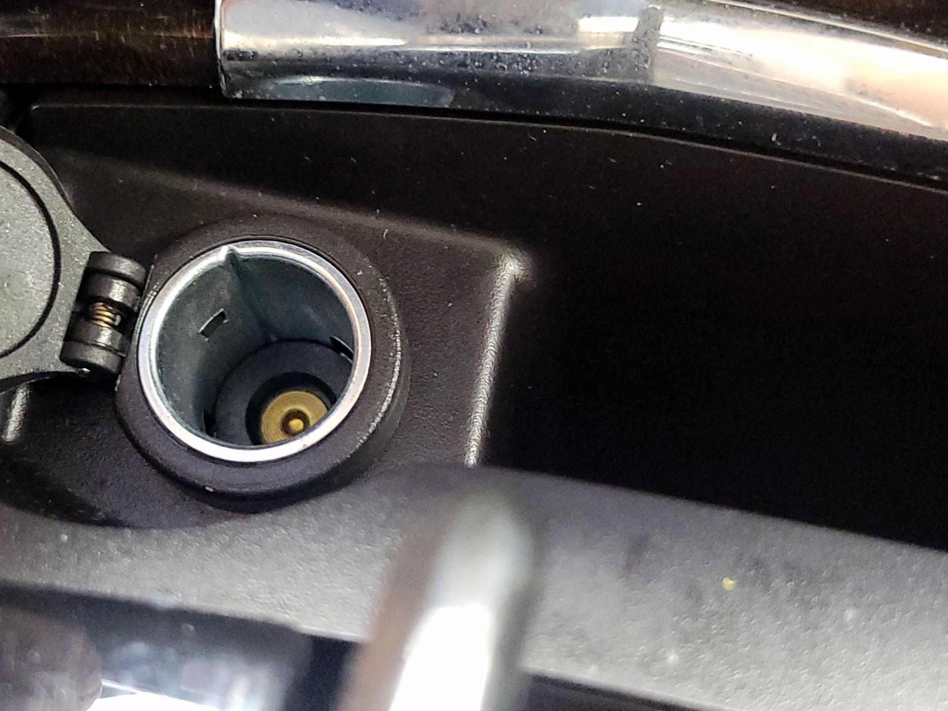 Thumbnail: 2015 Cadillac XTS - 17