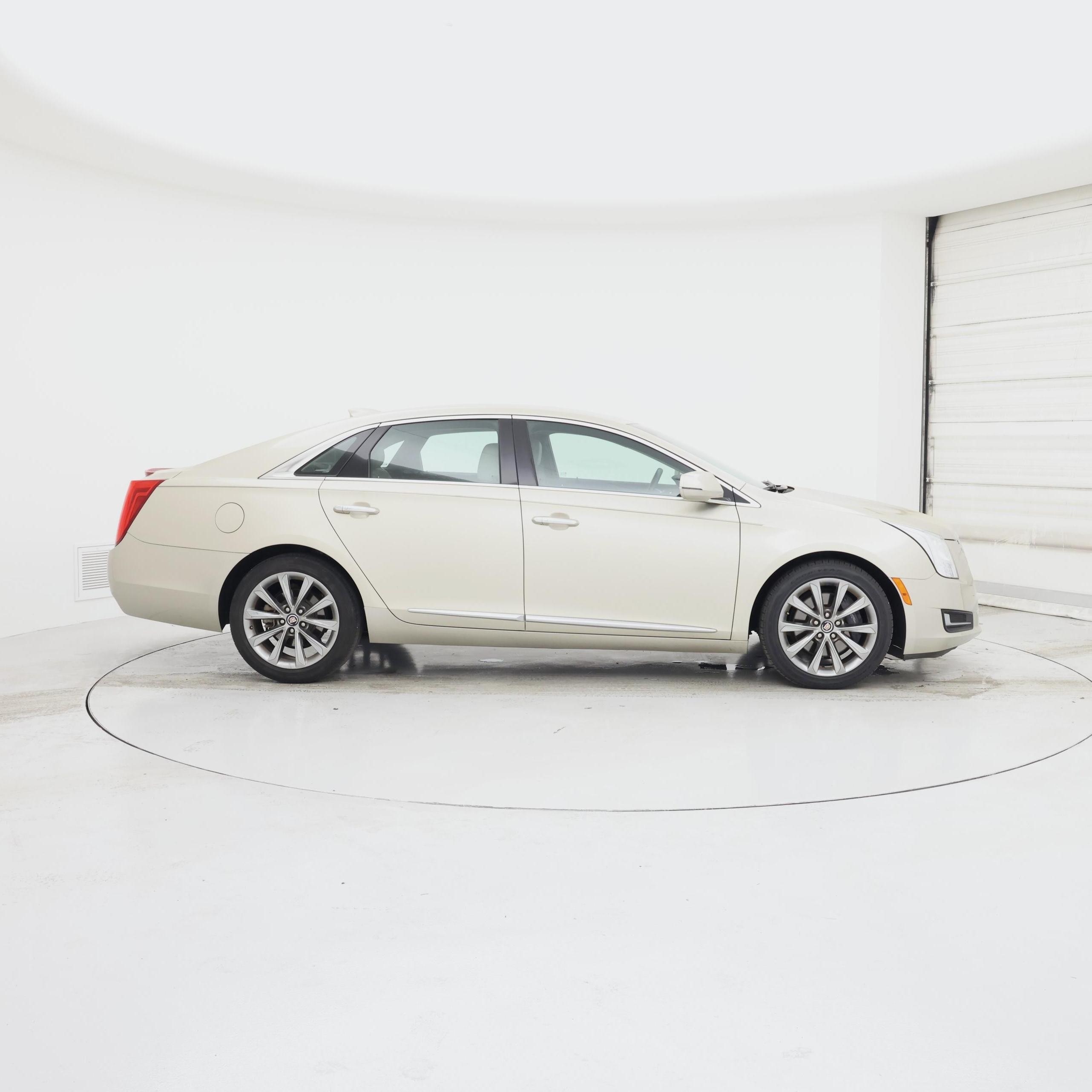 Thumbnail: 2015 Cadillac XTS - 7